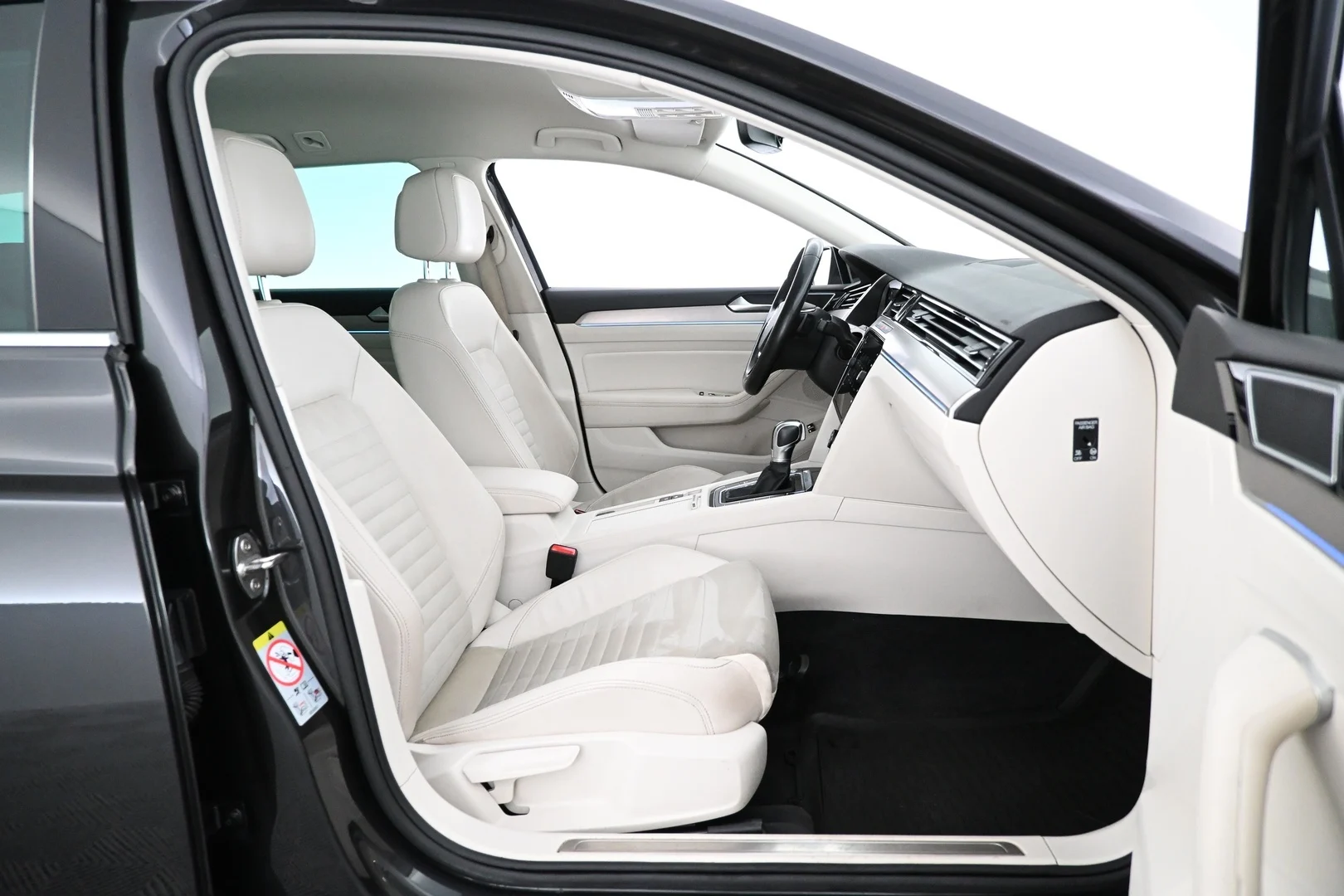 Car Image - 117sjubdHf6ri5myG4Fvy5