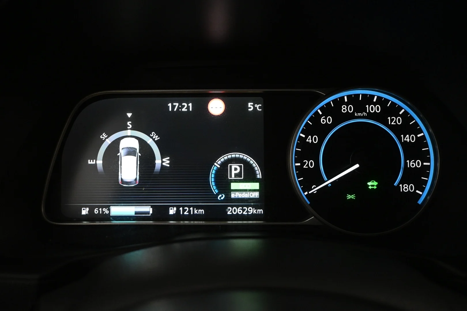 Car Image - 6JJ82lKuSfiL6NmzNY13yX