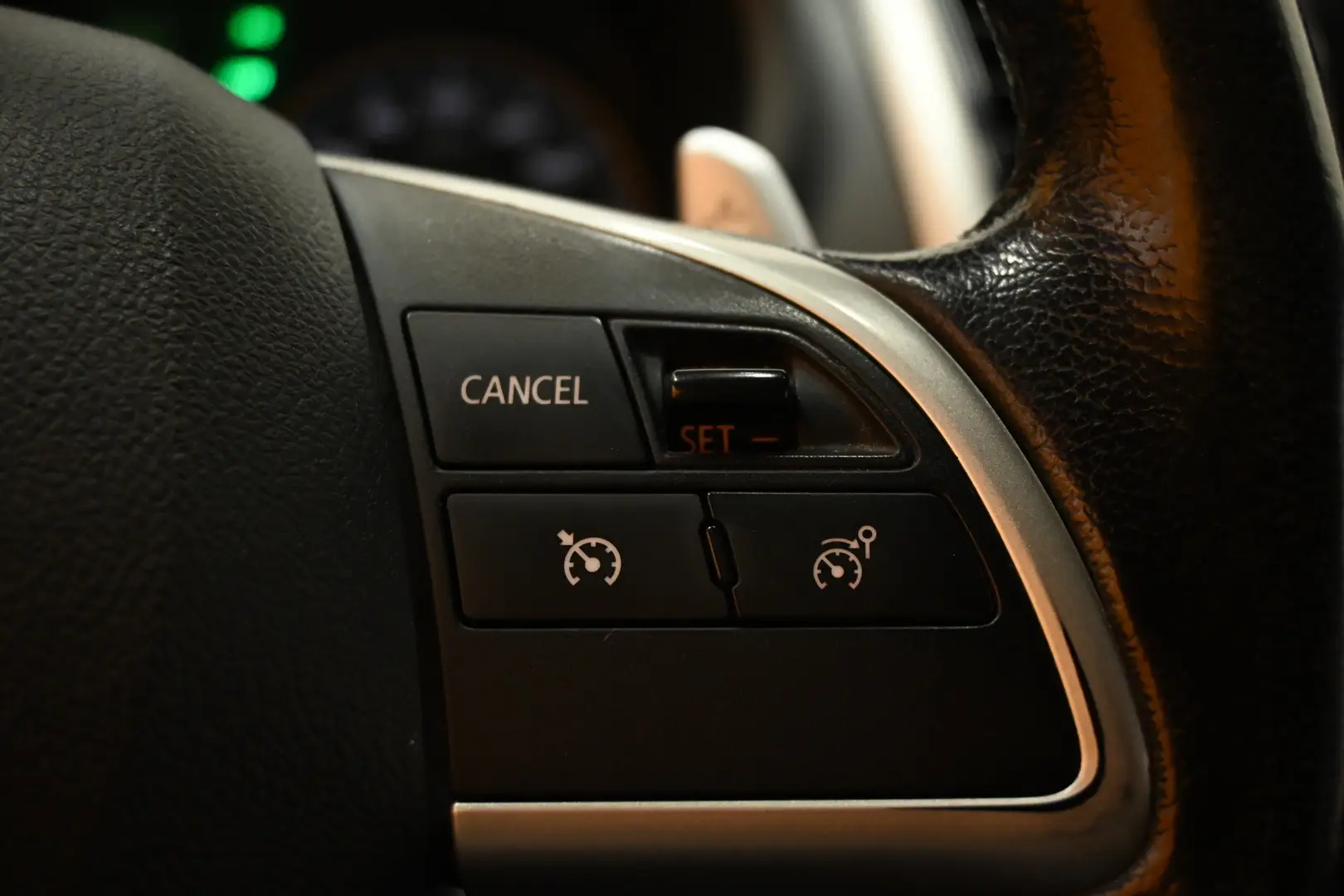 Car Image - 3ynlMkcD7IYbDmWaYdHtzC