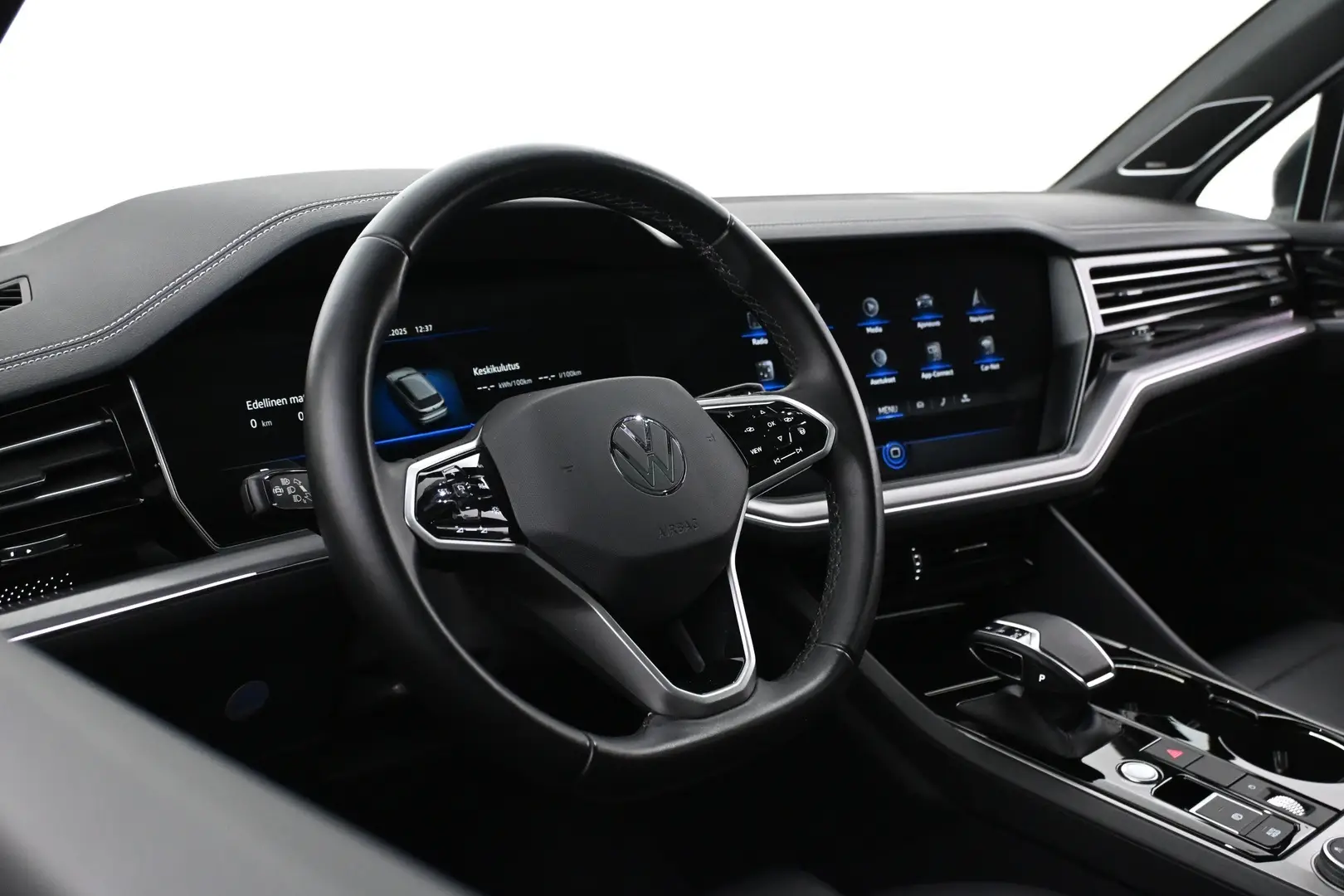 Car Image - xIbrs6Aqvi6sP9Q4q5UVr