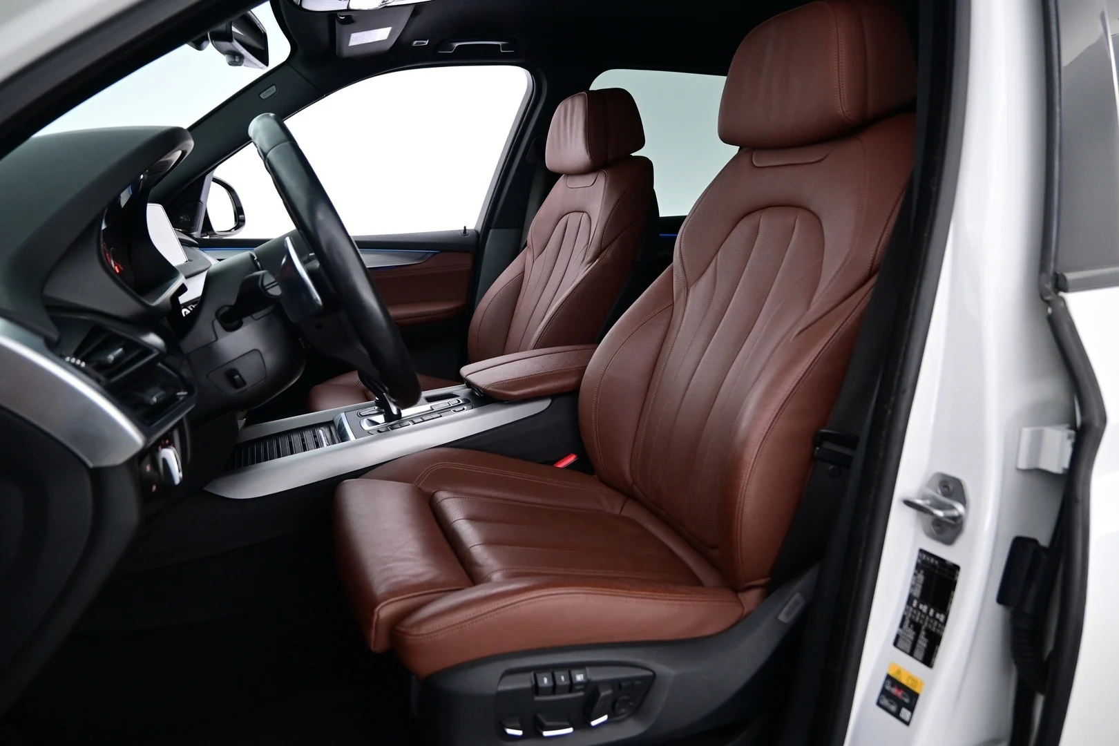 Car Image - 41o5JngCfEBOFkZXuY2ptv