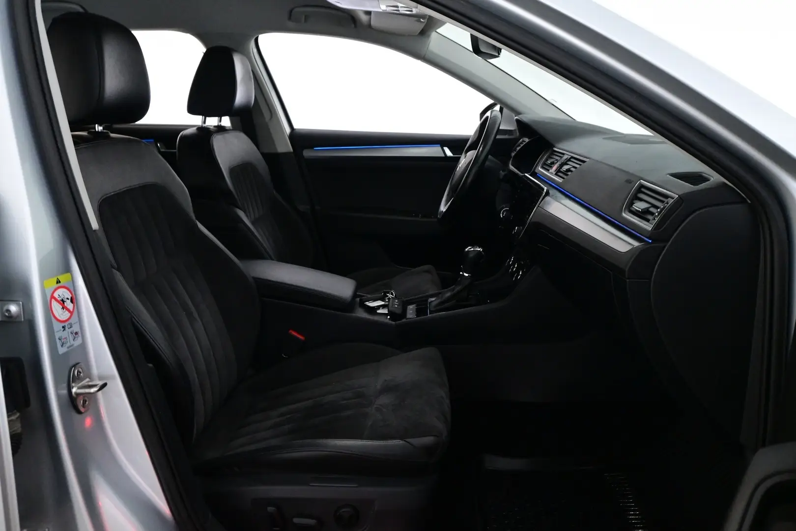Car Image - 7HAbkWZSFG1pKNiStAGeiF