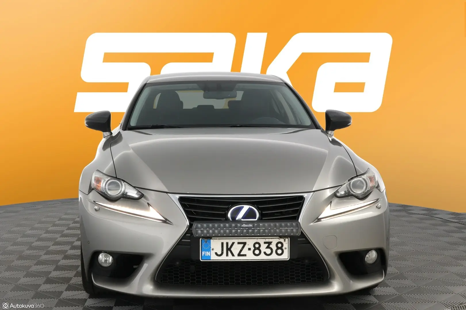 Car Image - 4lfQB3mO3gS1PAb1aFEYYR