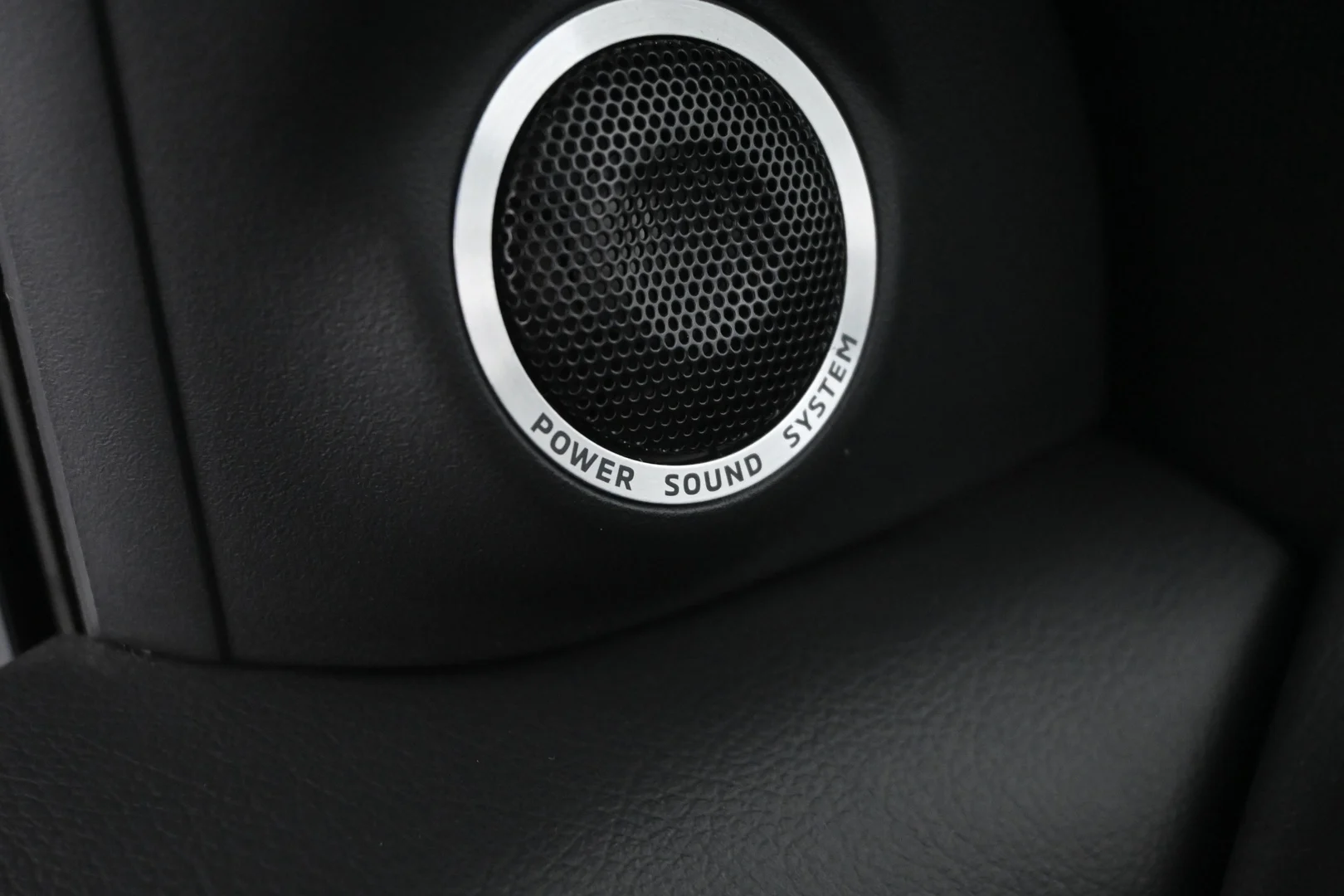 Car Image - 1OvFJIjkPc9ffGKD79aI2z