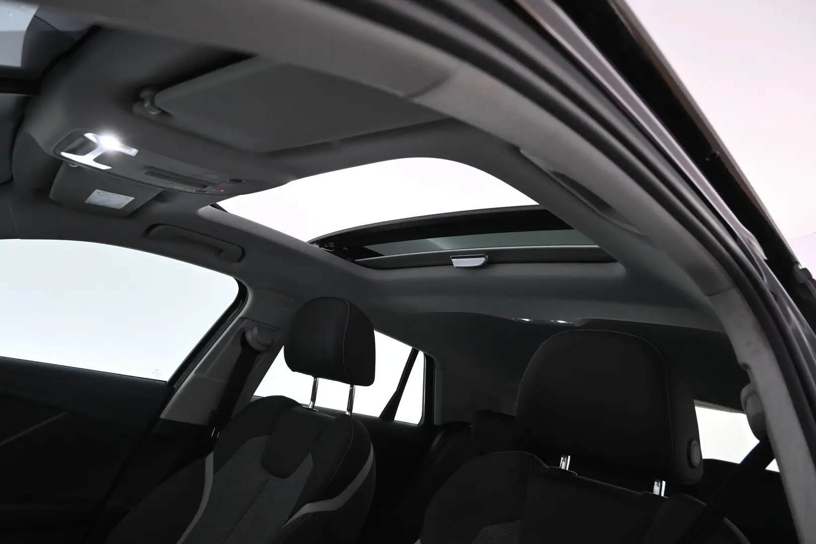 Car Image - 4hEF0fK03Xqh0FkuC5d0xP
