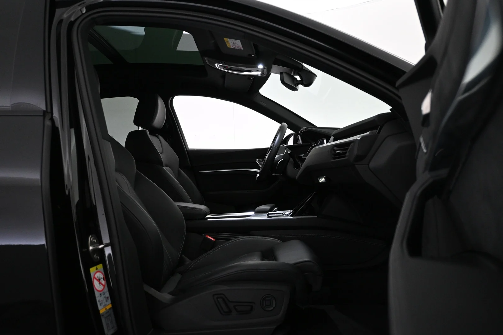 Car Image - 3riC4g8fRZ3QSuaNiKjeNV