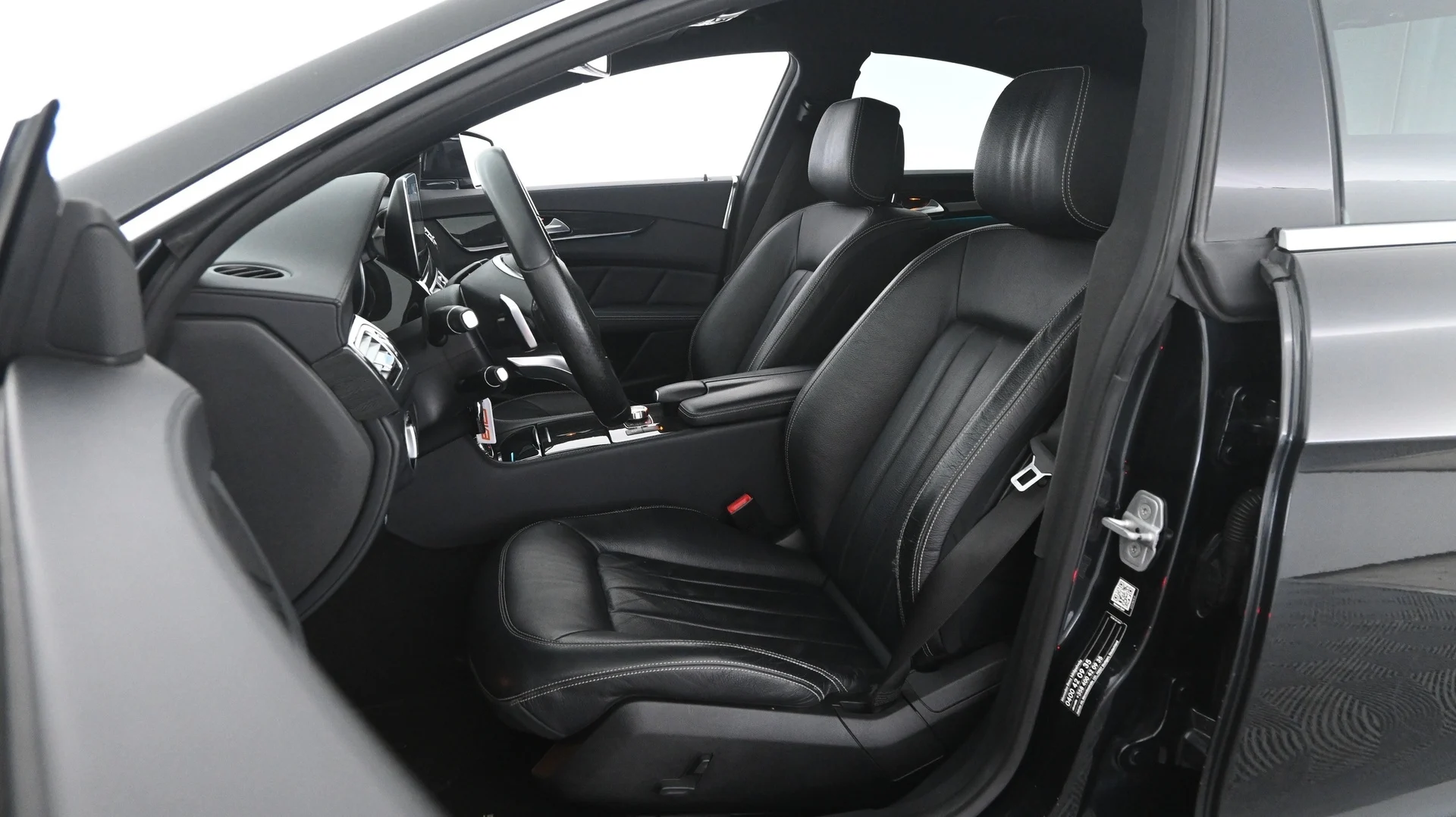 Car Image - 7Ipnwj6Y8Fg6BiA382Db7H