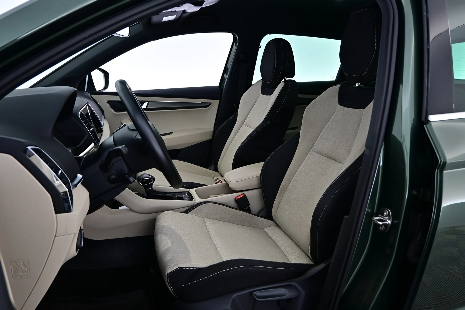 Car Image - 7HADF4rYSDQcniFQK8RlHh