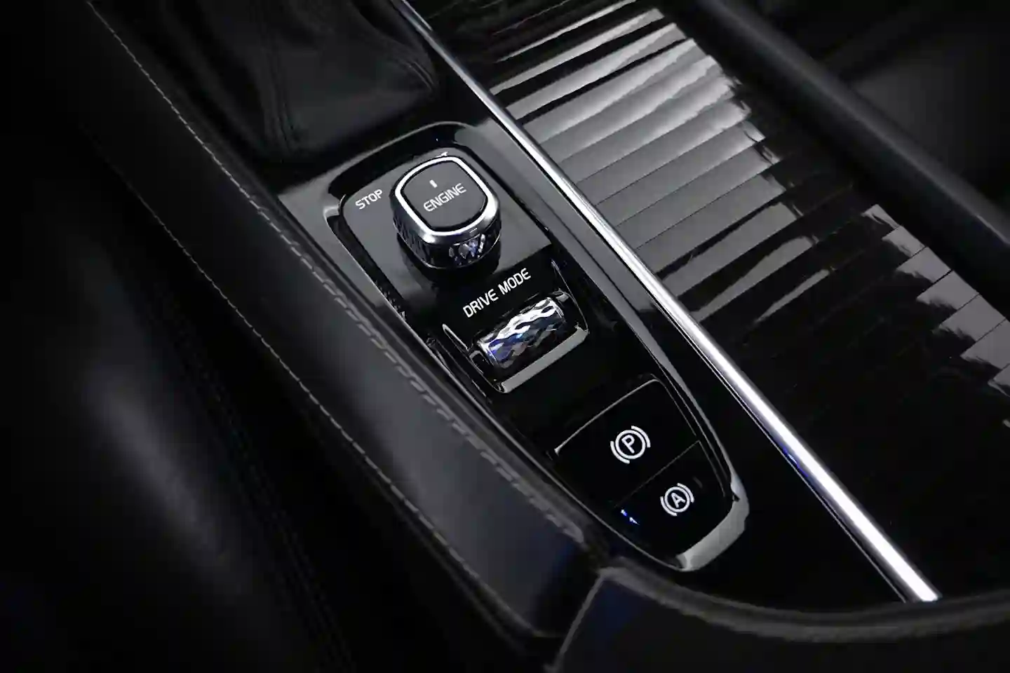 Car Image - 3fY7gm4w2WFcDjXAzPETkJ