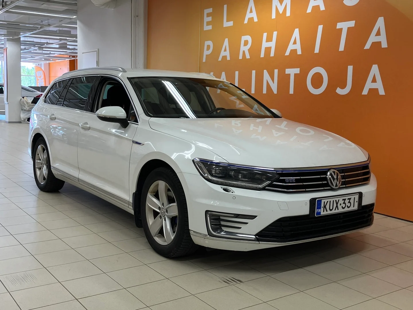 Car Image - 4Y2HpKnjSdncYcTnpoeMSi