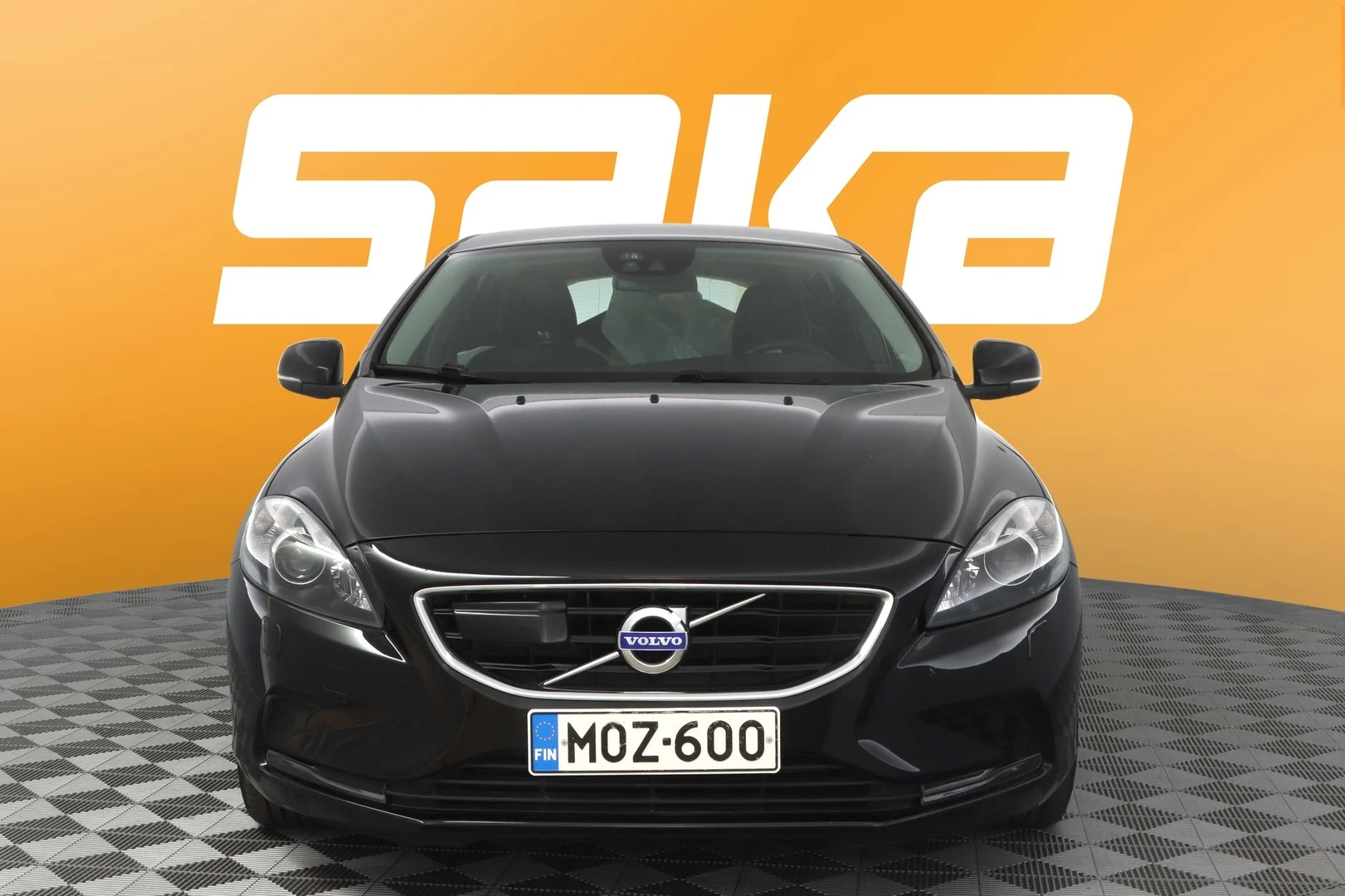 Car Image - Wg8SudLzlc9snLSM6mHfs