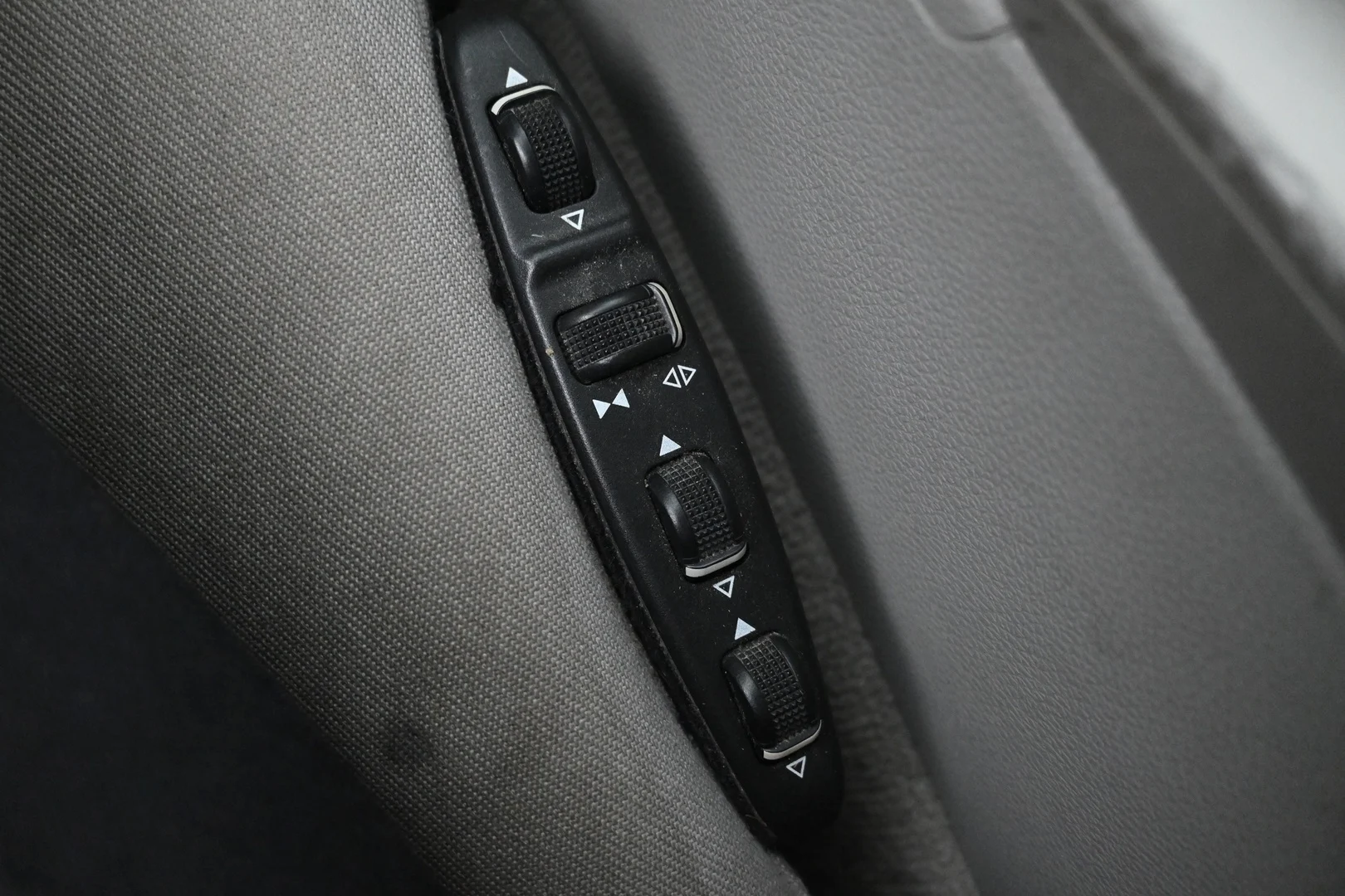 Car Image - 3nvs5tVAdvJrONIVIP0JfA