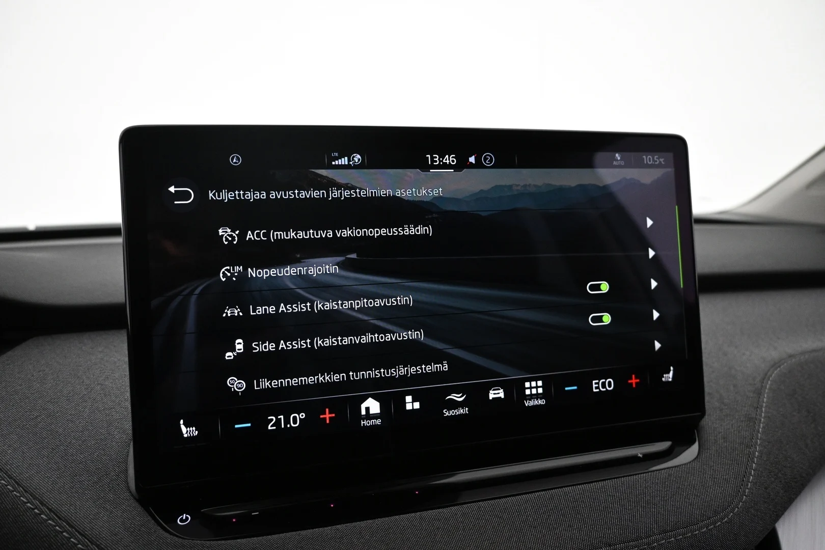 Car Image - 1zsMQ7wTINvl4SxezNTXxV
