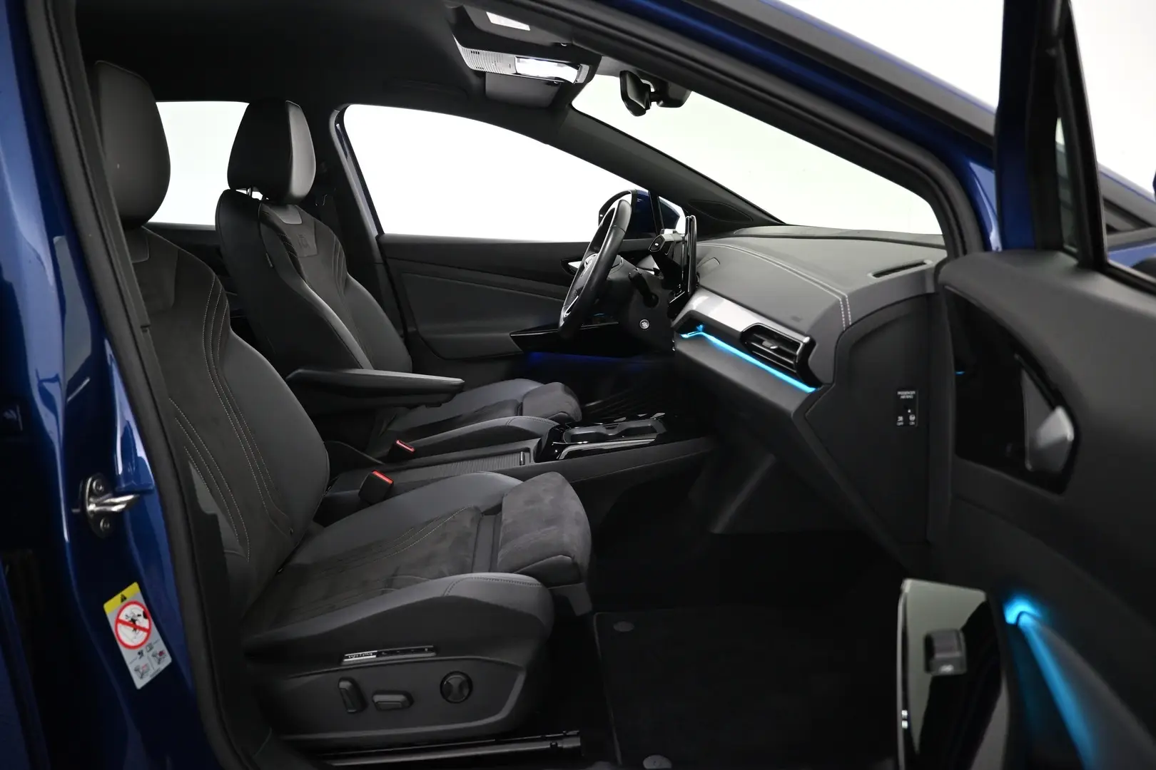 Car Image - 23N73HI5O1Y1hXIKNf39Mc