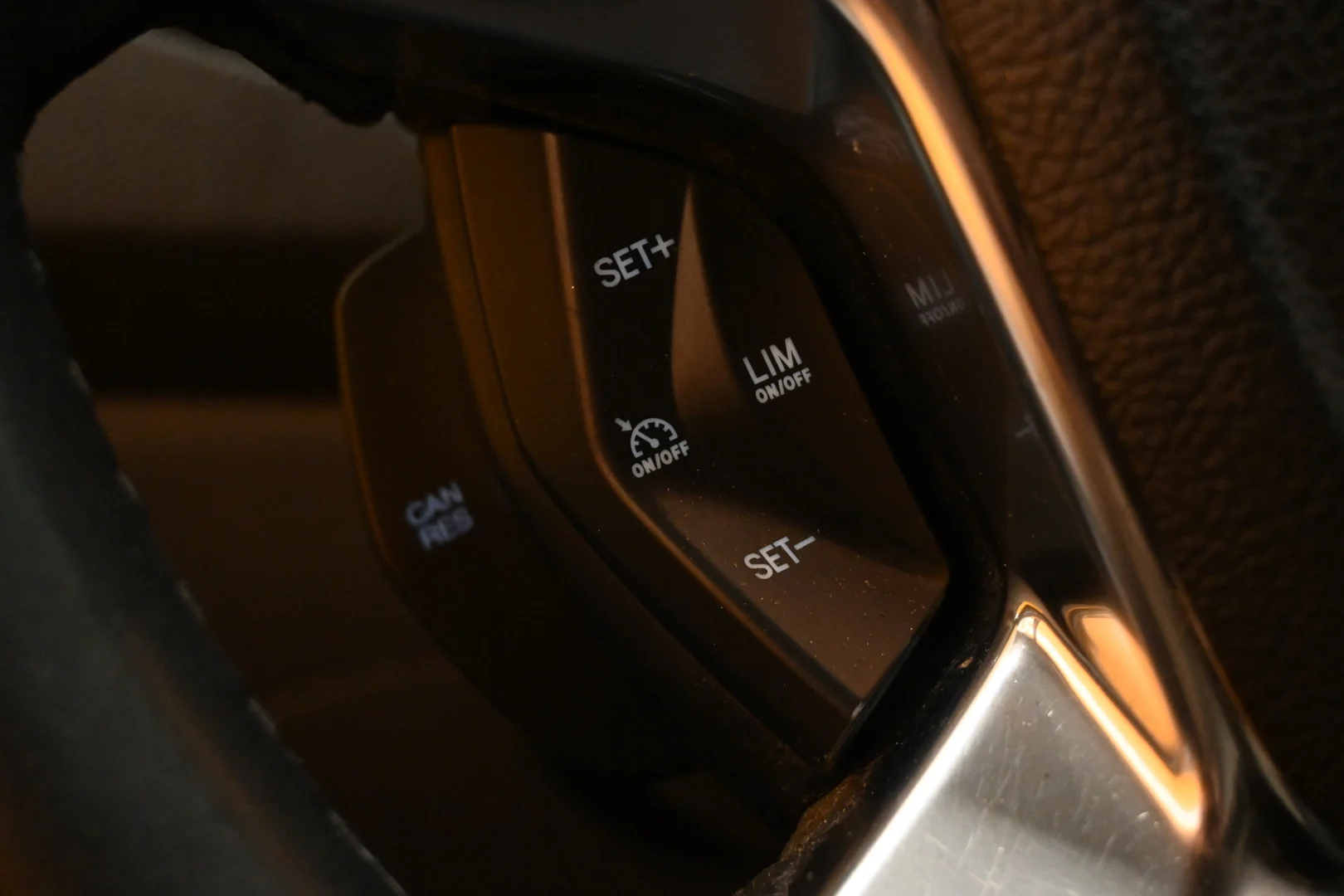 Car Image - 4jgvICCTDHjWTXQxBsexq5
