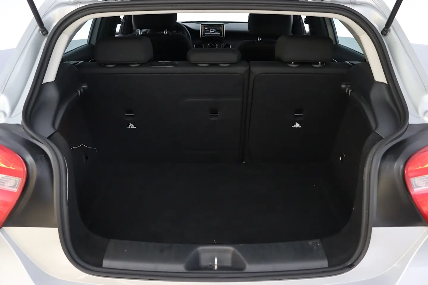 Car Image - 51cRJykF0GJrmlodiHgir0