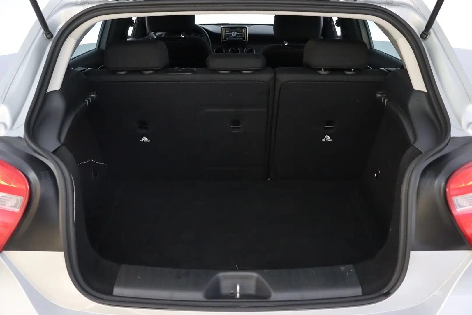Car Image - 51cRJykF0GJrmlodiHgir0
