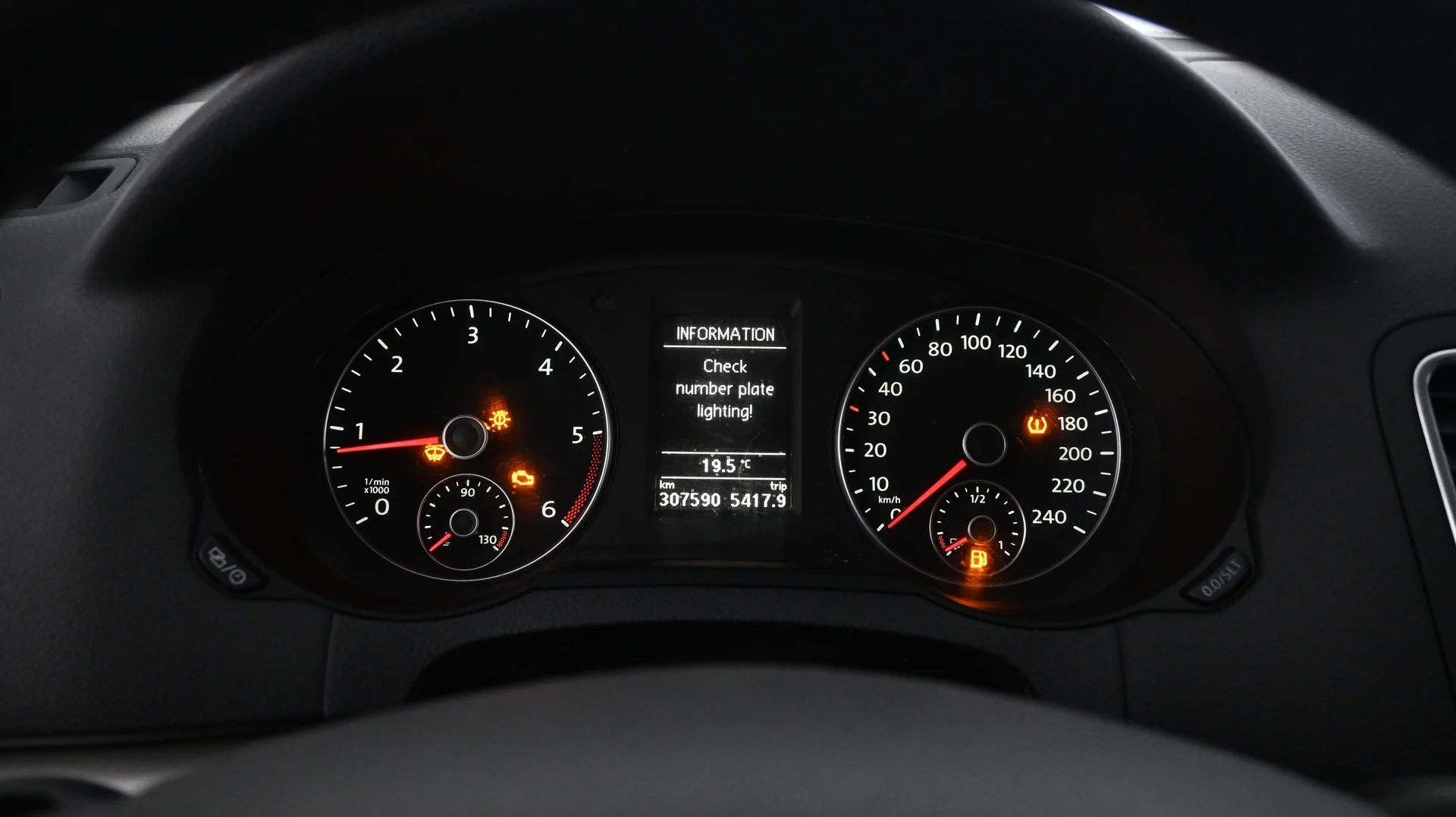 Car Image - 3dnV5dOYJZ5qOh3I2WalDc