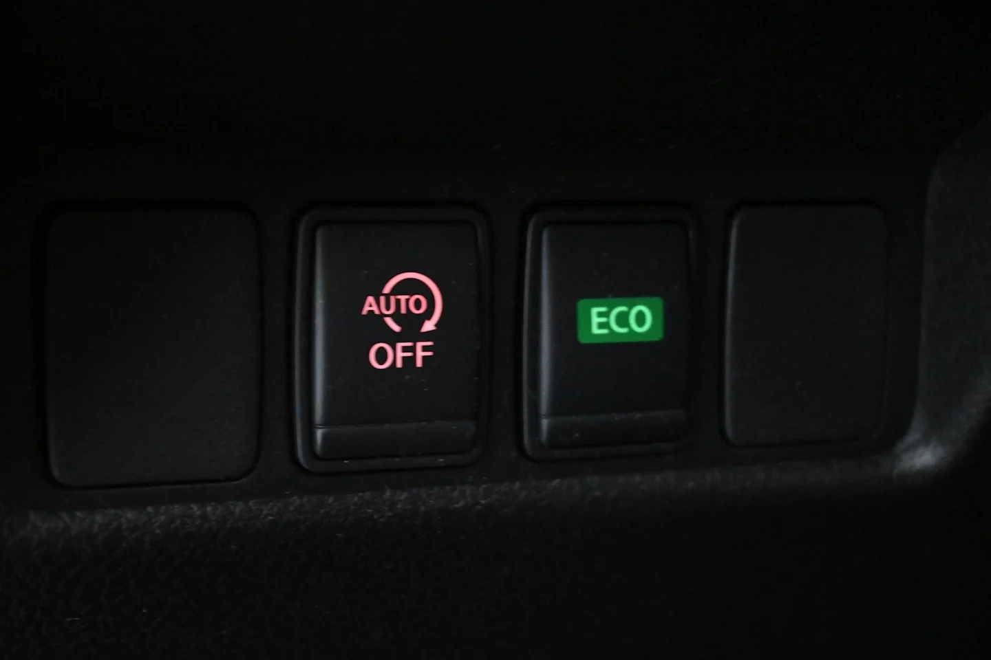 Car Image - 4js7UzV0JCAroWHY2TjNa3