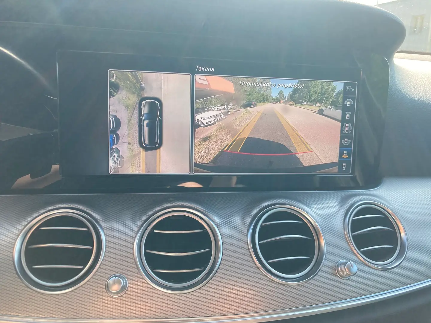 Car Image - 12Cmnh8GlDKHN09NNwd4Xy