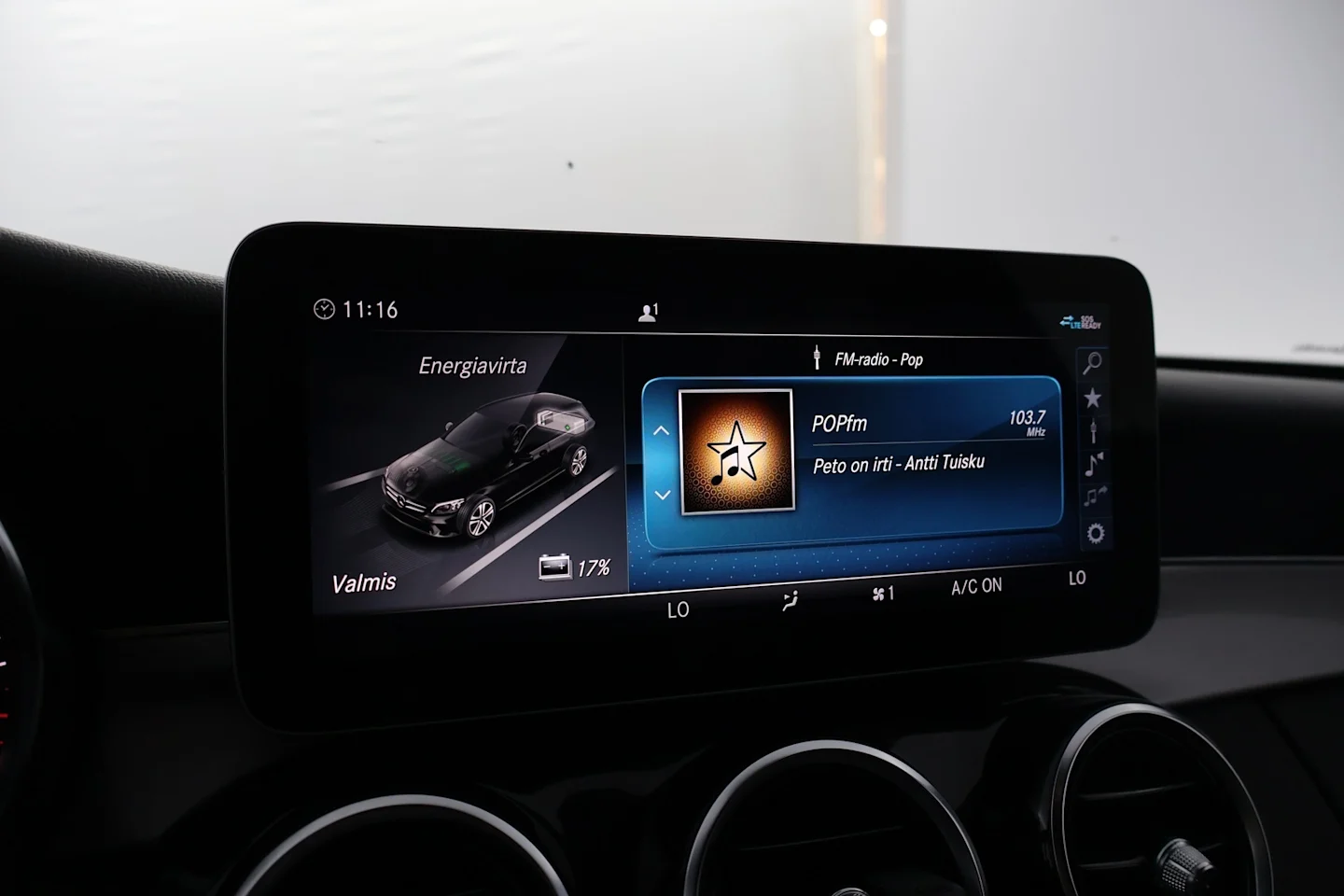 Car Image - vy95LyrUhFN5wewmFlvF1
