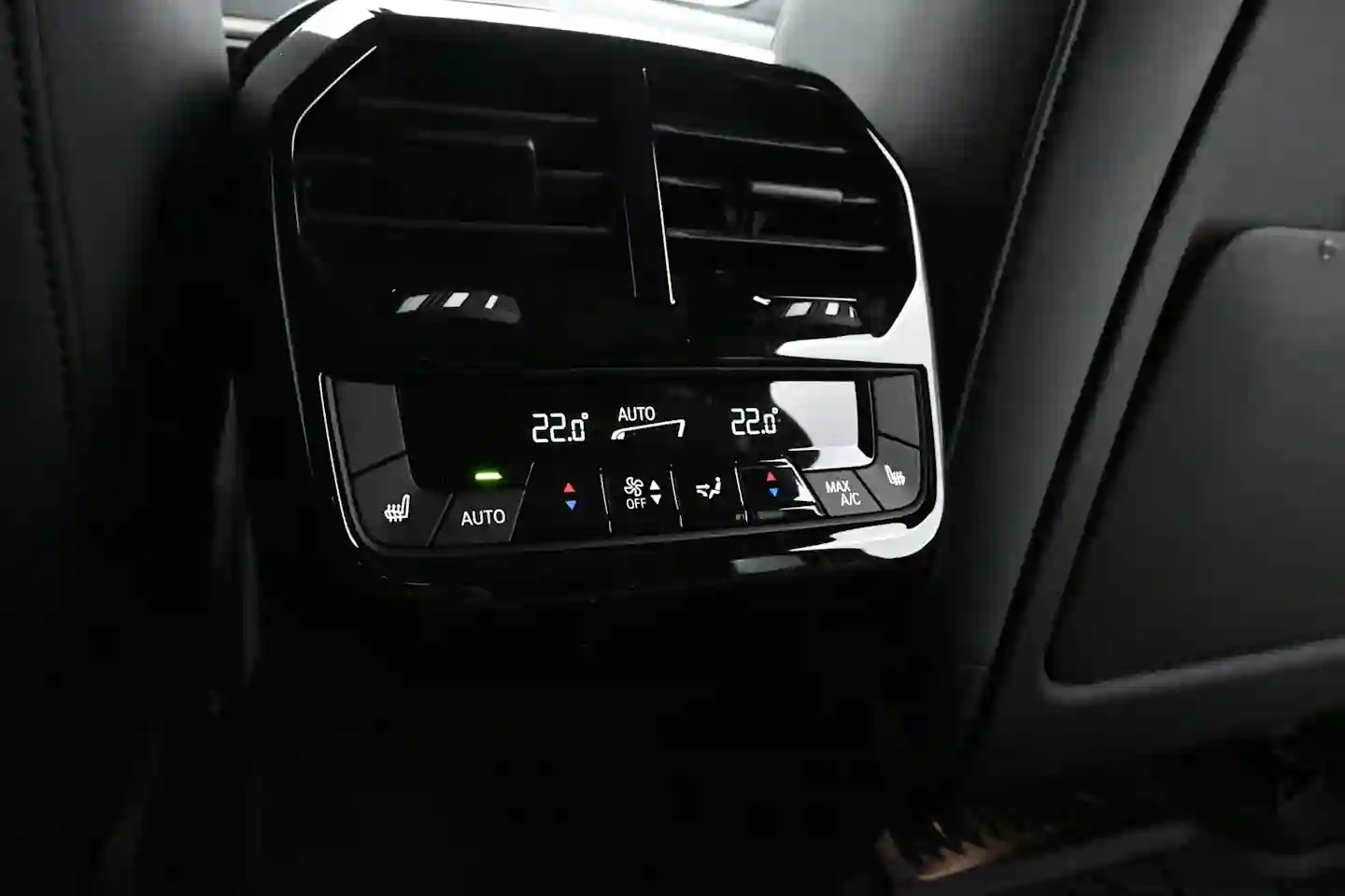 Car Image - 4K6Hz0TvUQsxtr35OYwuH7