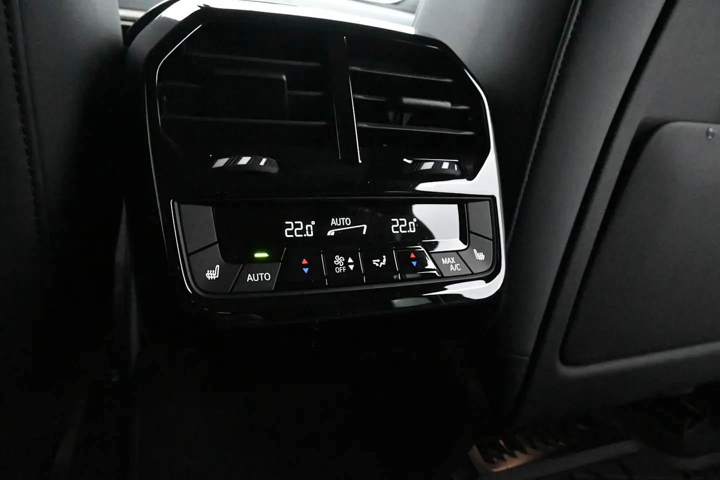 Car Image - 4K6Hz0TvUQsxtr35OYwuH7