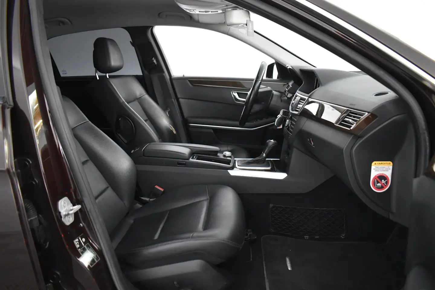 Car Image - 2FRefRx0H2m9Wj79UFgDHp