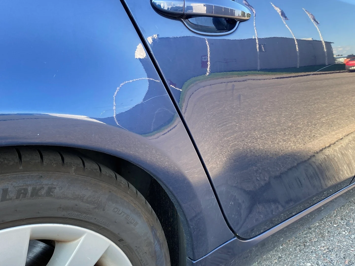 Car Image - EGrX7mgHIlW8g0B75oRCE
