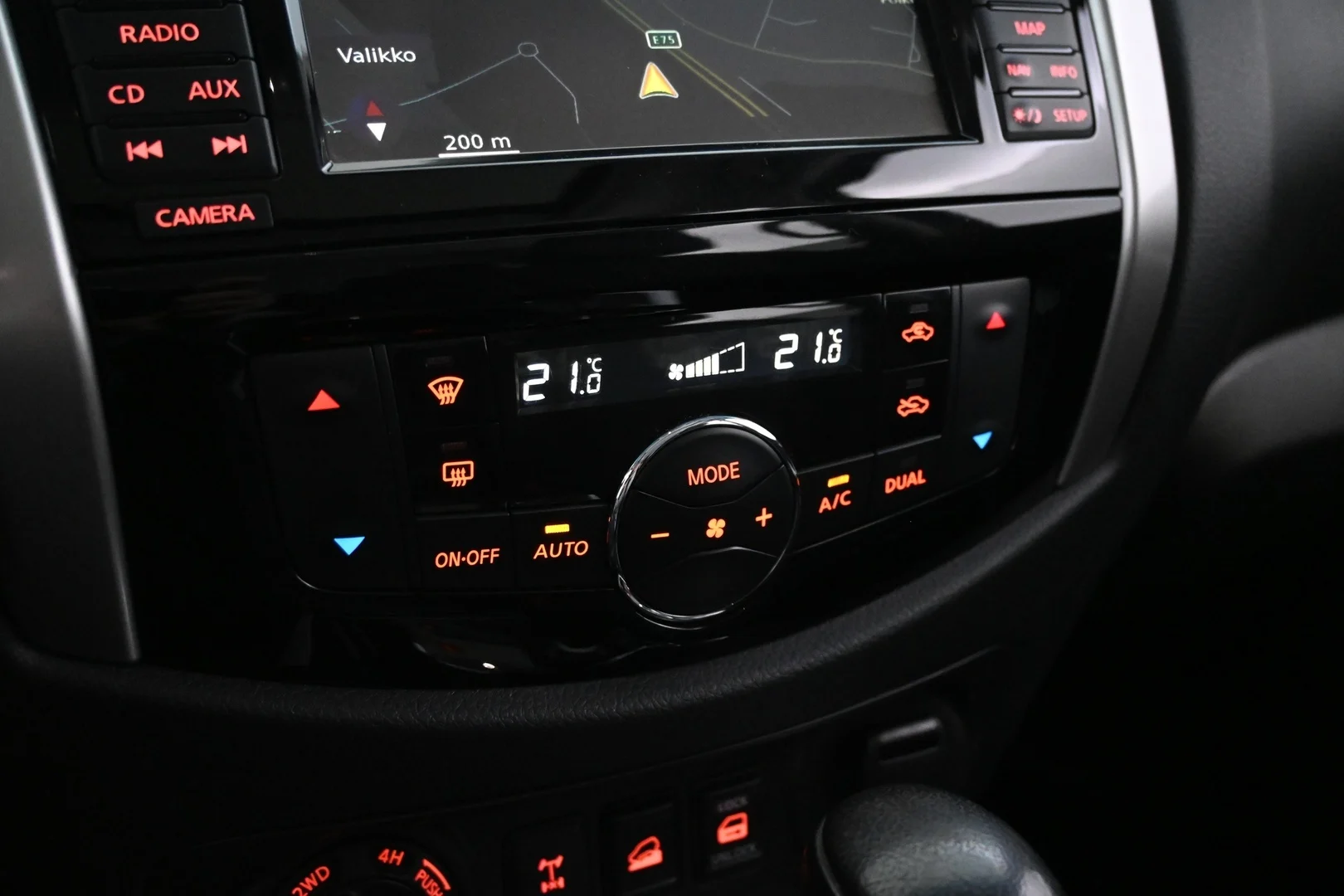 Car Image - 6PgDInTM8KHSBJ18tMQwr9