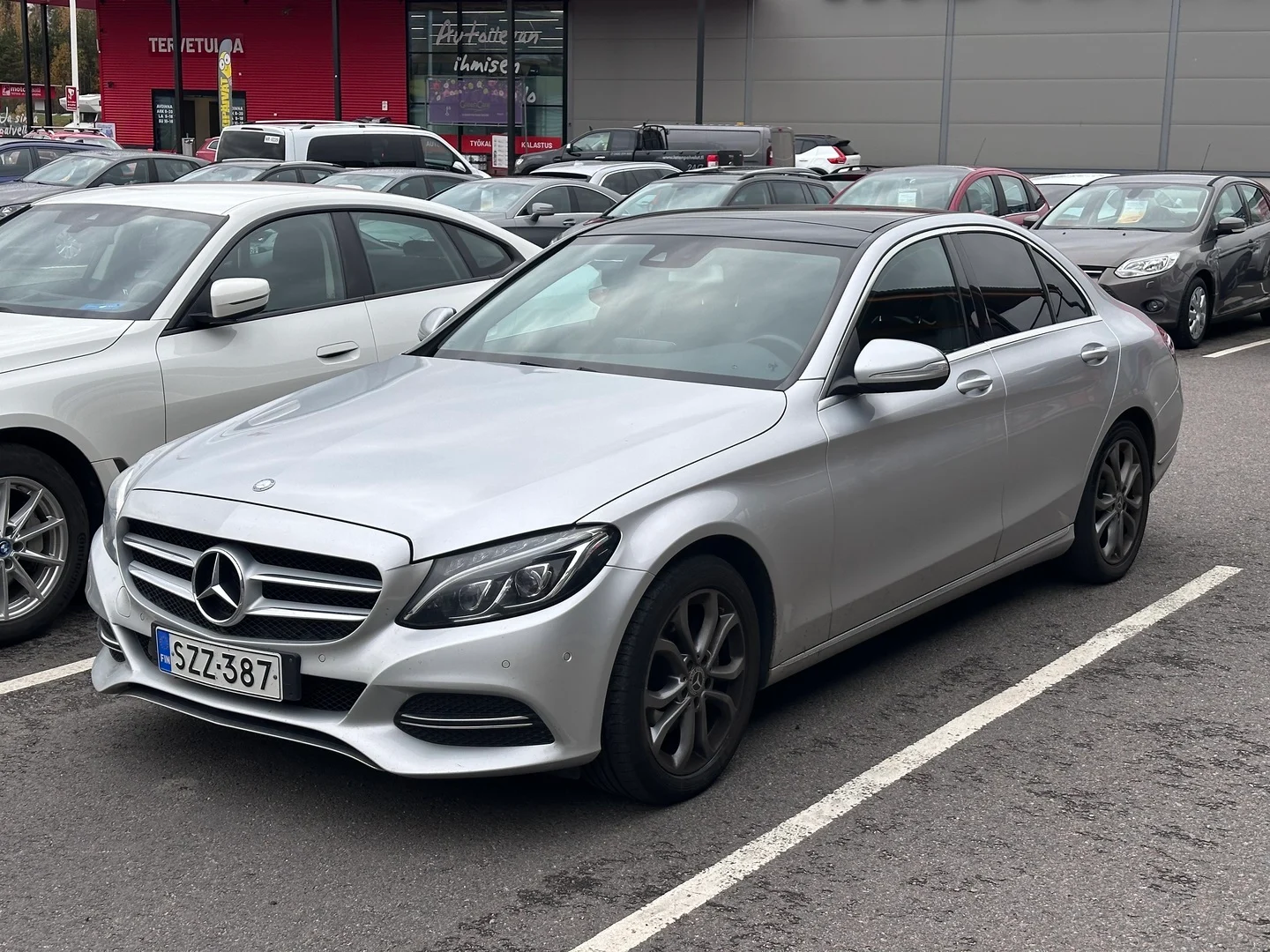 Car Image - 44ALI8vQjNJPm6zGCO7KdG