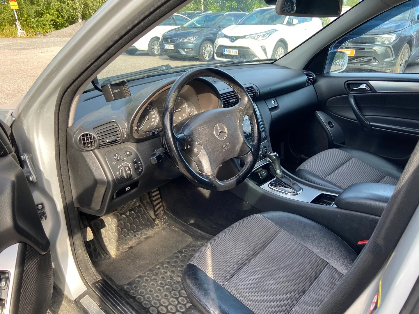 Car Image - 2vAexV54EsJHqy7Ius0cvt