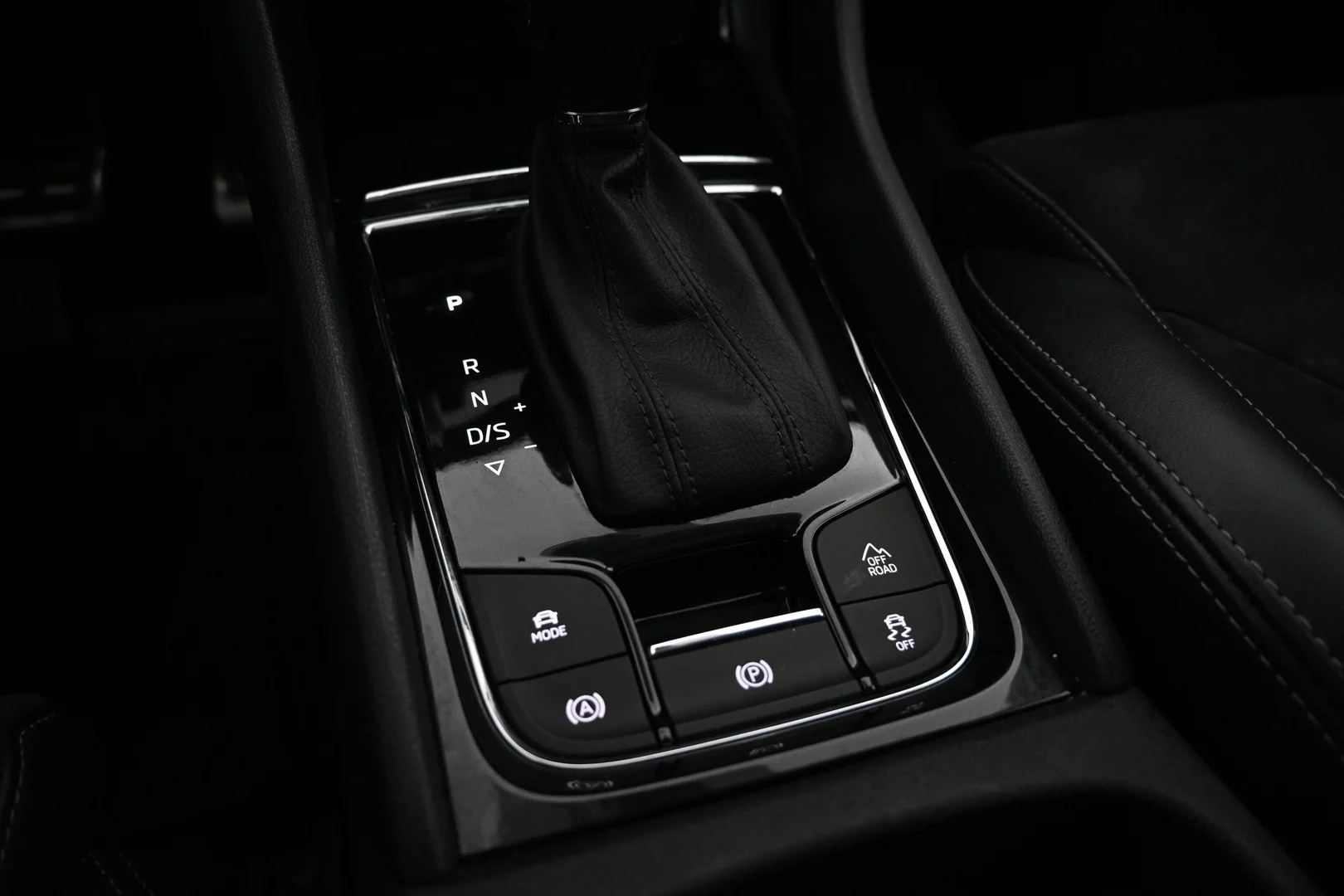 Car Image - 4rwzPUcbVah74ZiH1teJWQ