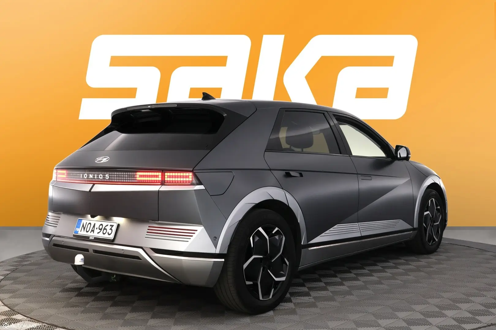 Car Image - 4hp1ZrA5sxmnMywvuzO4R7