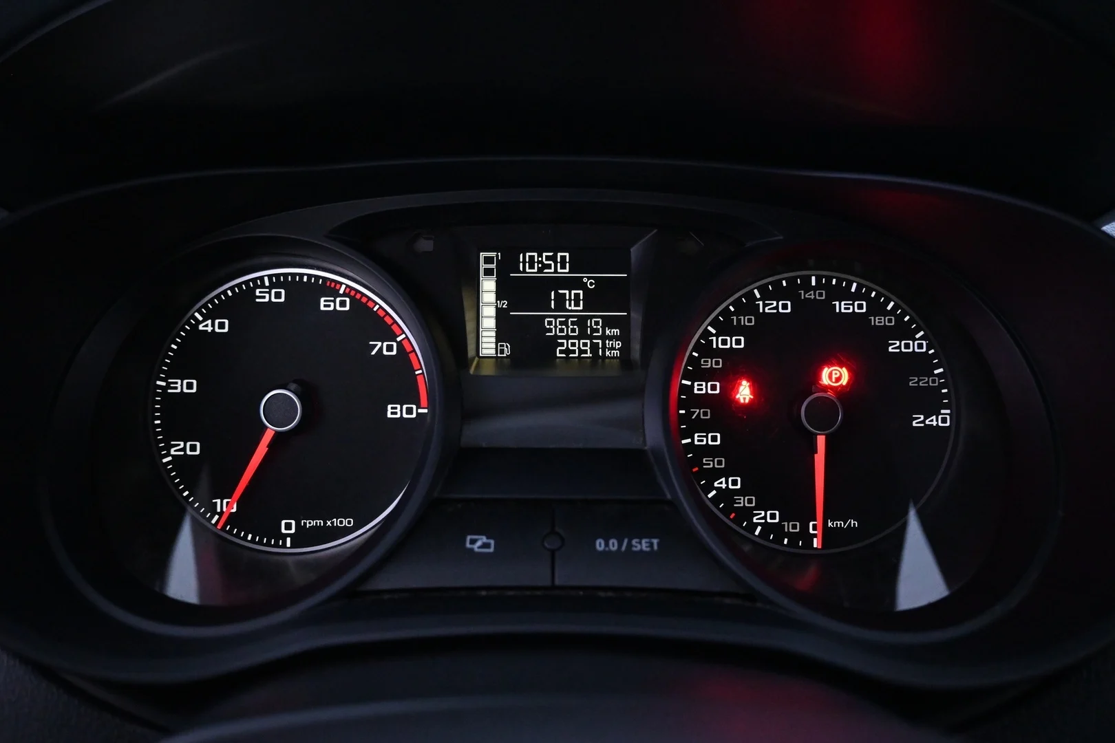 Car Image - 1amDRuJmDUFkuyaj3mnj9f