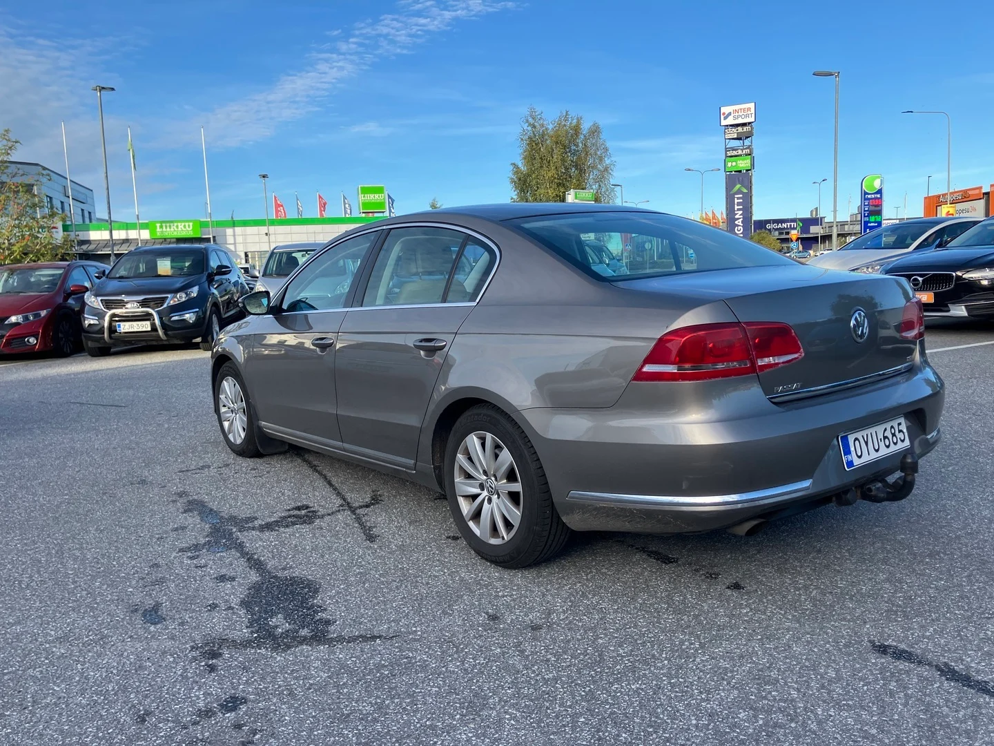 Car Image - 4pY6qzOn4aFaCLbzNLF9xc