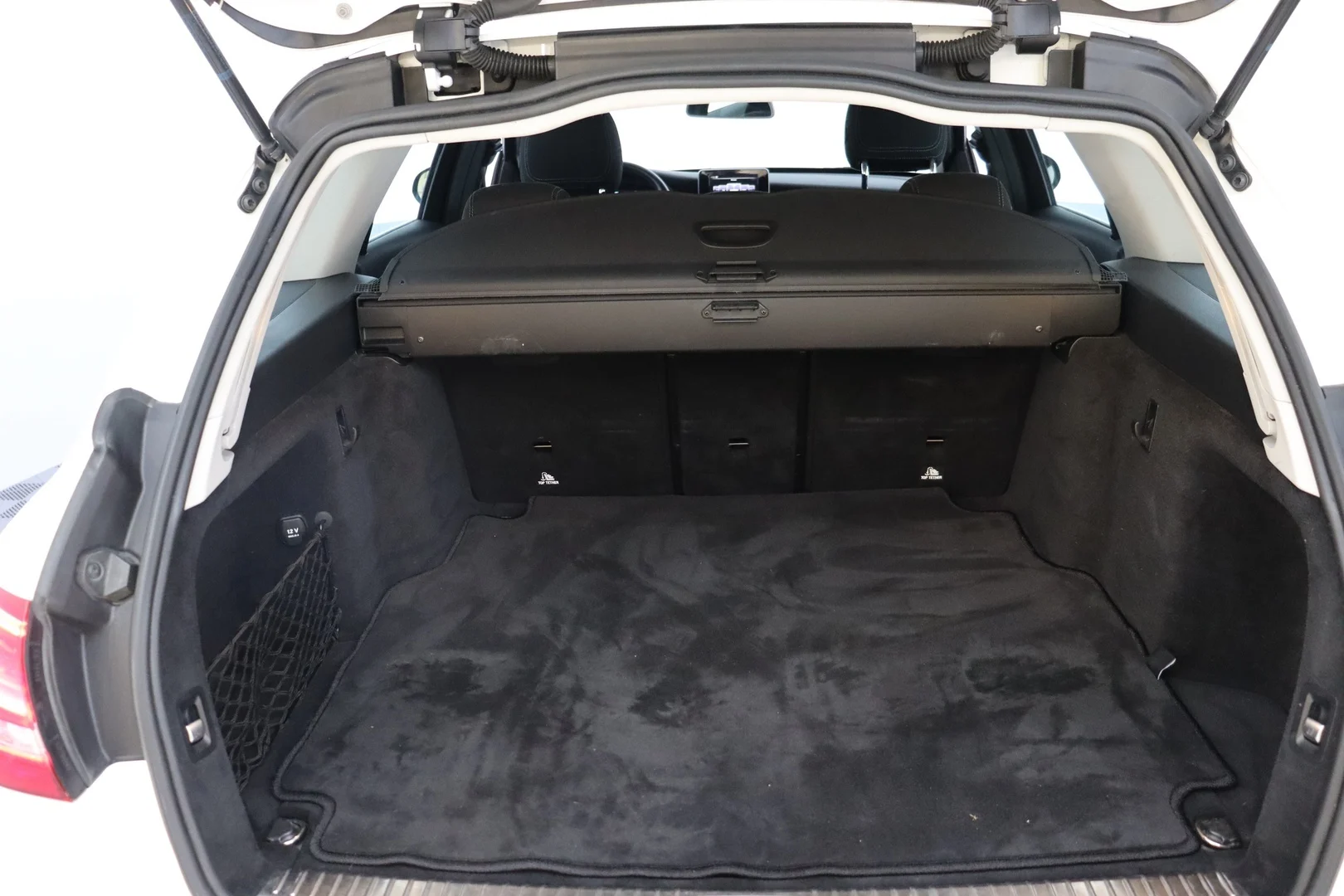 Car Image - OvwsuDmTUT99tNMYn9Ogp