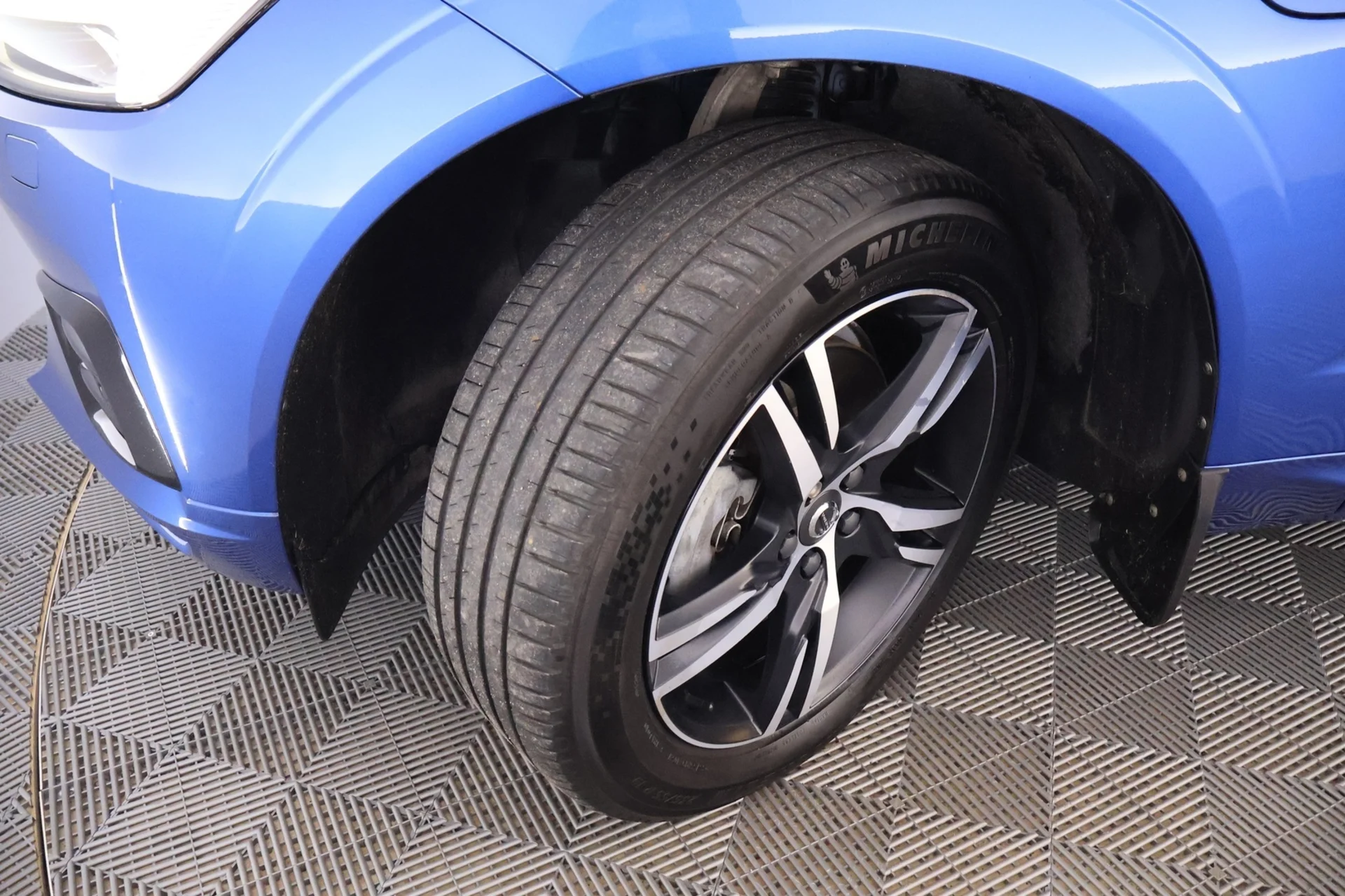 Car Image - 2yIVhJVTIT9CdYjNTrN7oQ