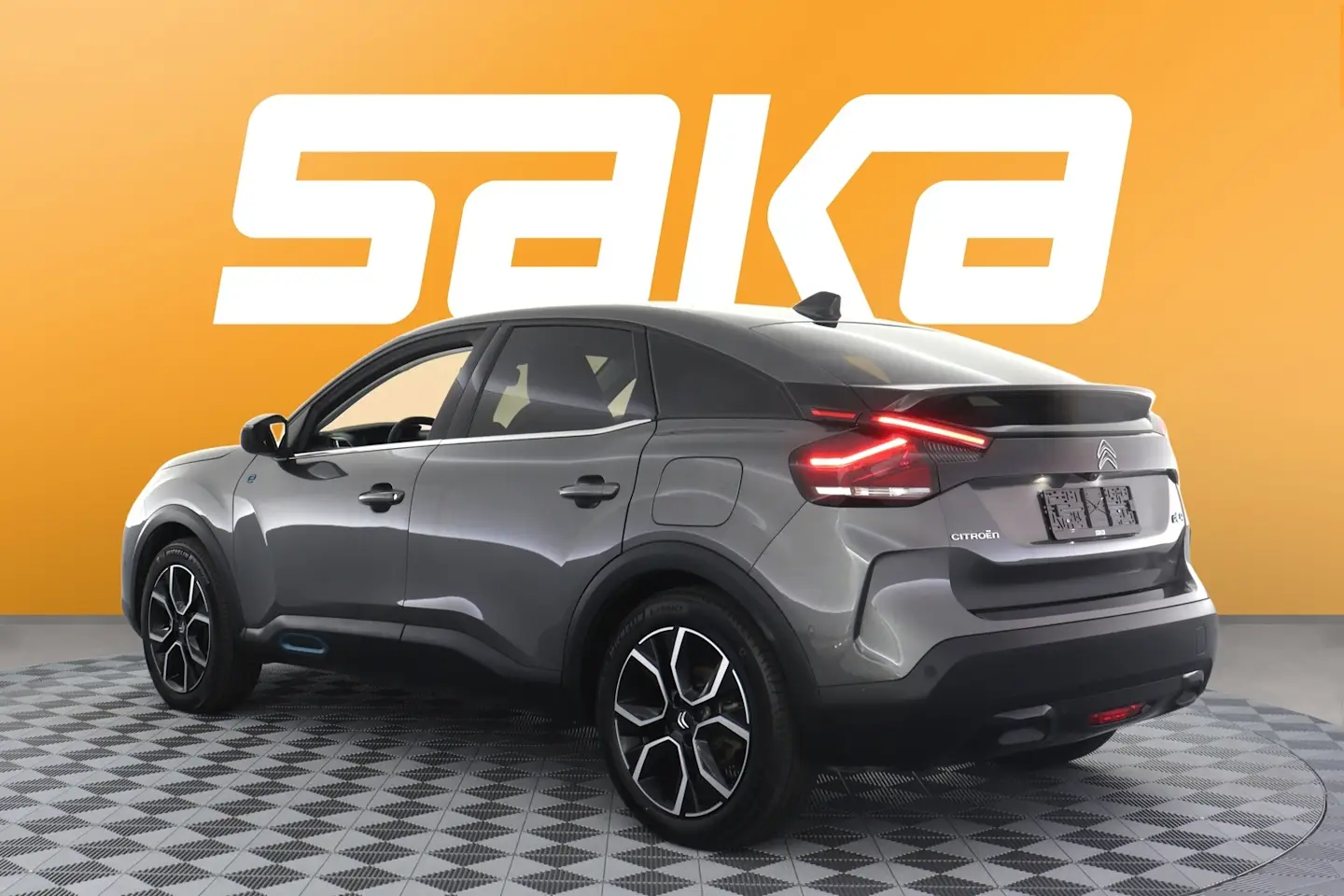 Car Image - 7fsb9FUQ3vSwmho0RvmZ9