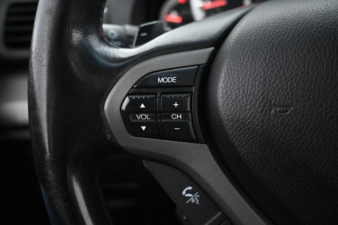 Car Image - 4k7NB2Cdi5NvYmyvvypPX8