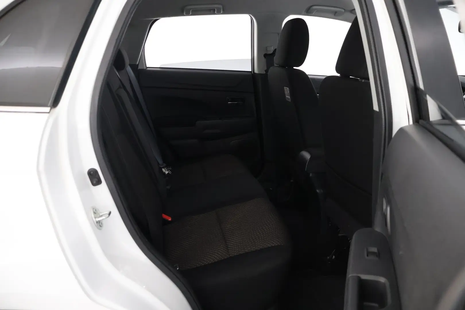 Car Image - 7IgLRWKhIoAHe75xqXLhVr