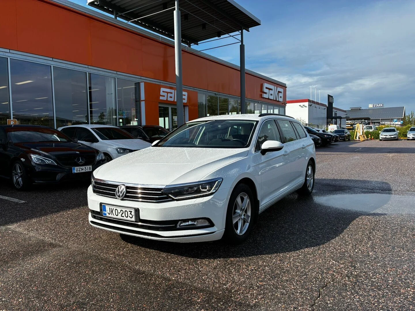 Car Image - 7oIUrBpXVfWHYd6ta6Tabq