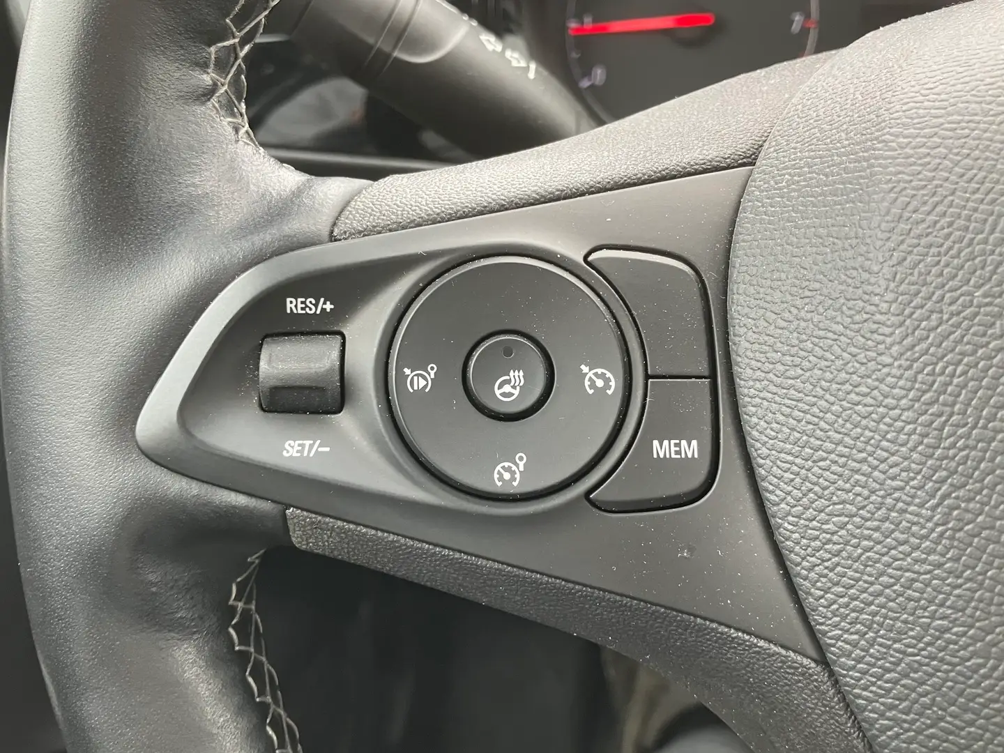 Car Image - 1Q1PQonndp0sbTtQVRwYXb