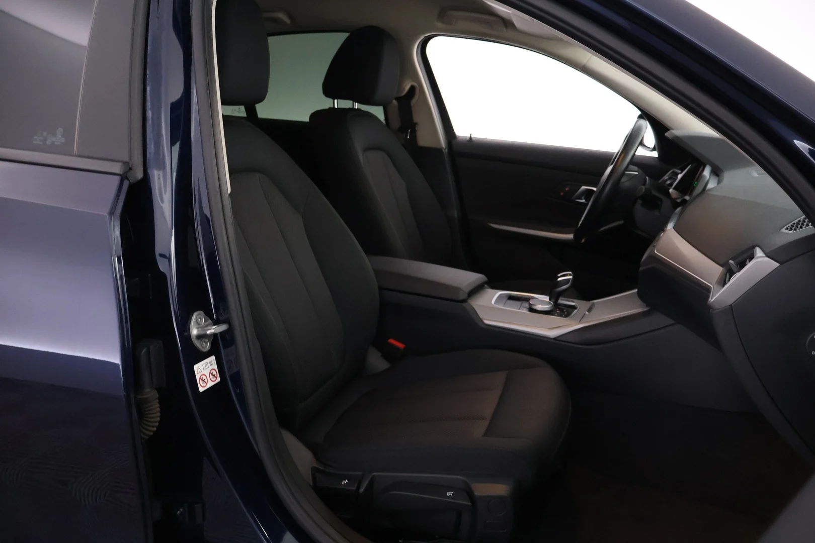 Car Image - 4gebrQ9mNJGJUOmbSynhgl