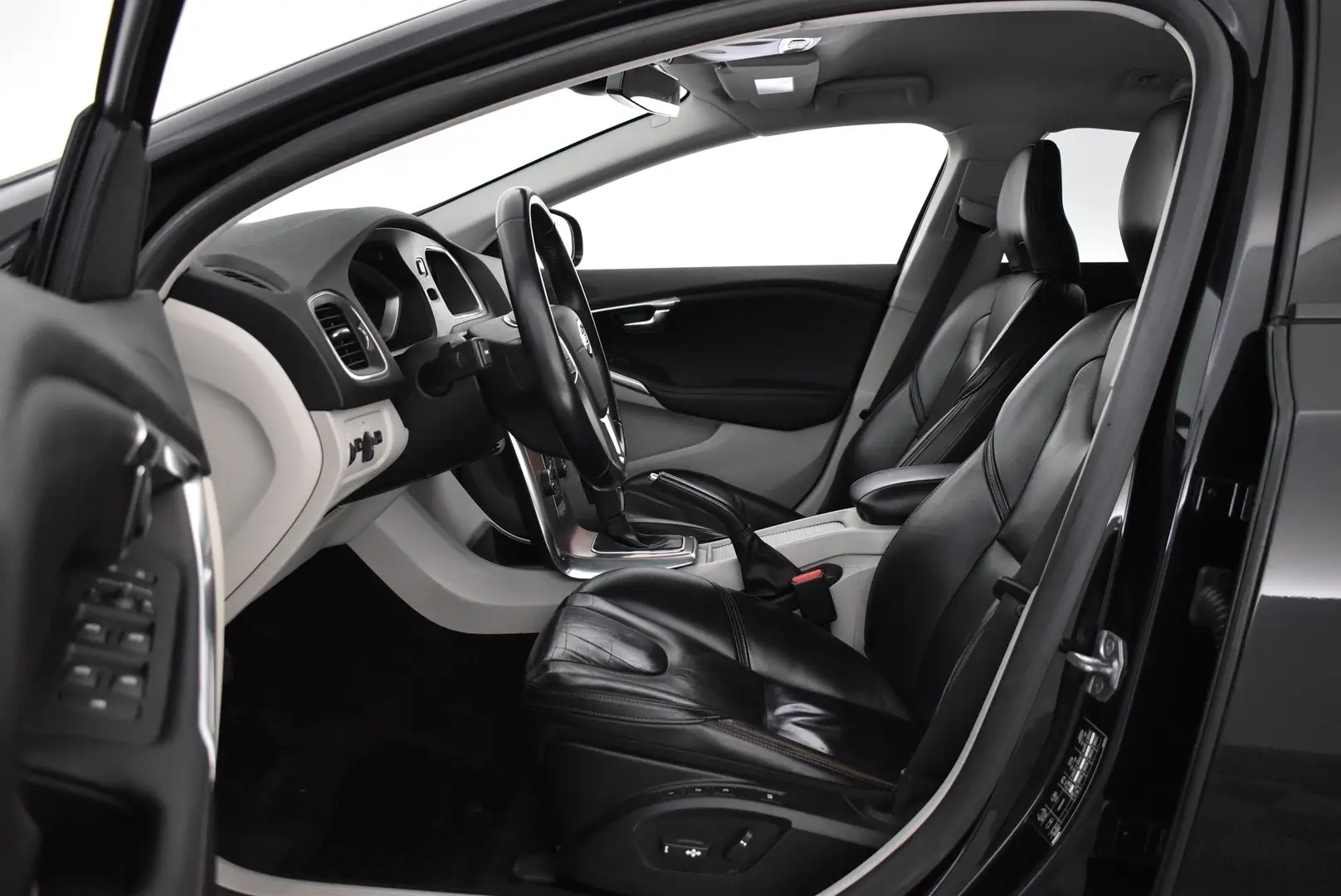 Car Image - 7xWqyasGMdrghKGKfzi7vy