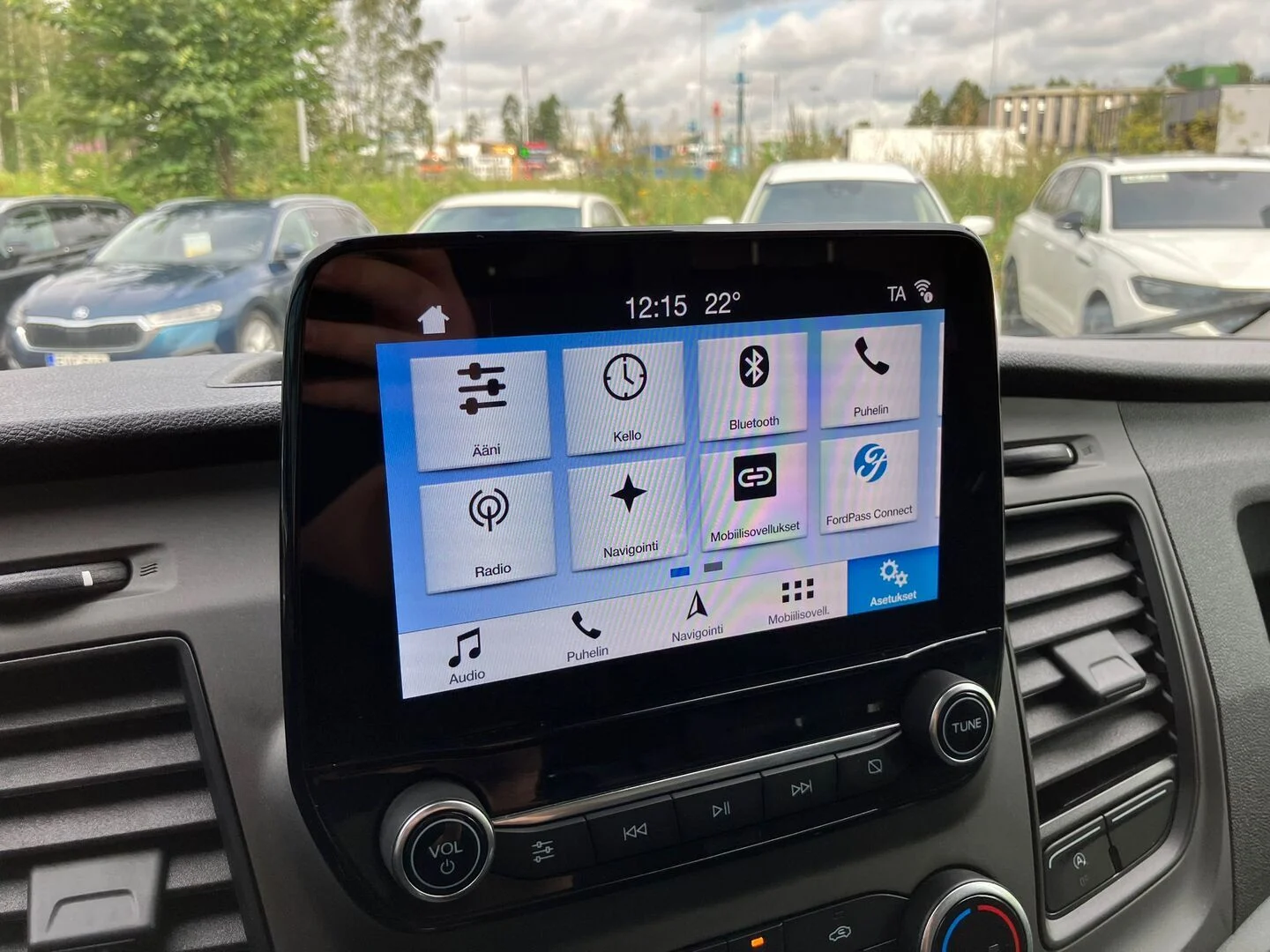 Car Image - 2e5jG229kIu7Pyr1Pif7gb