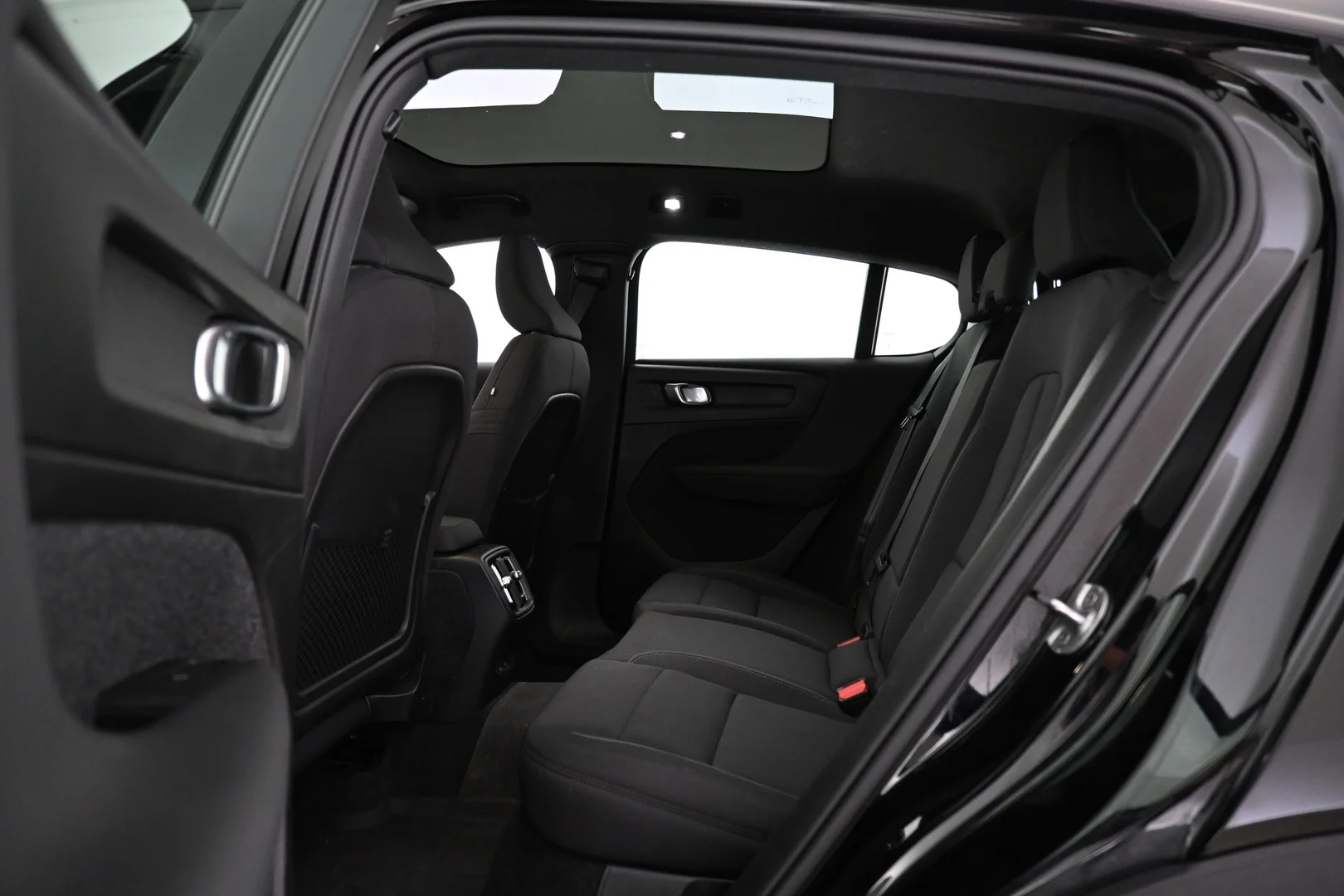 Car Image - 2iIi0eN5oZAIKqCTStebo