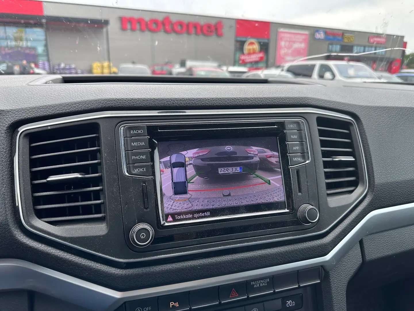 Car Image - 1vn62LfHWaRFilWbQBNWCQ