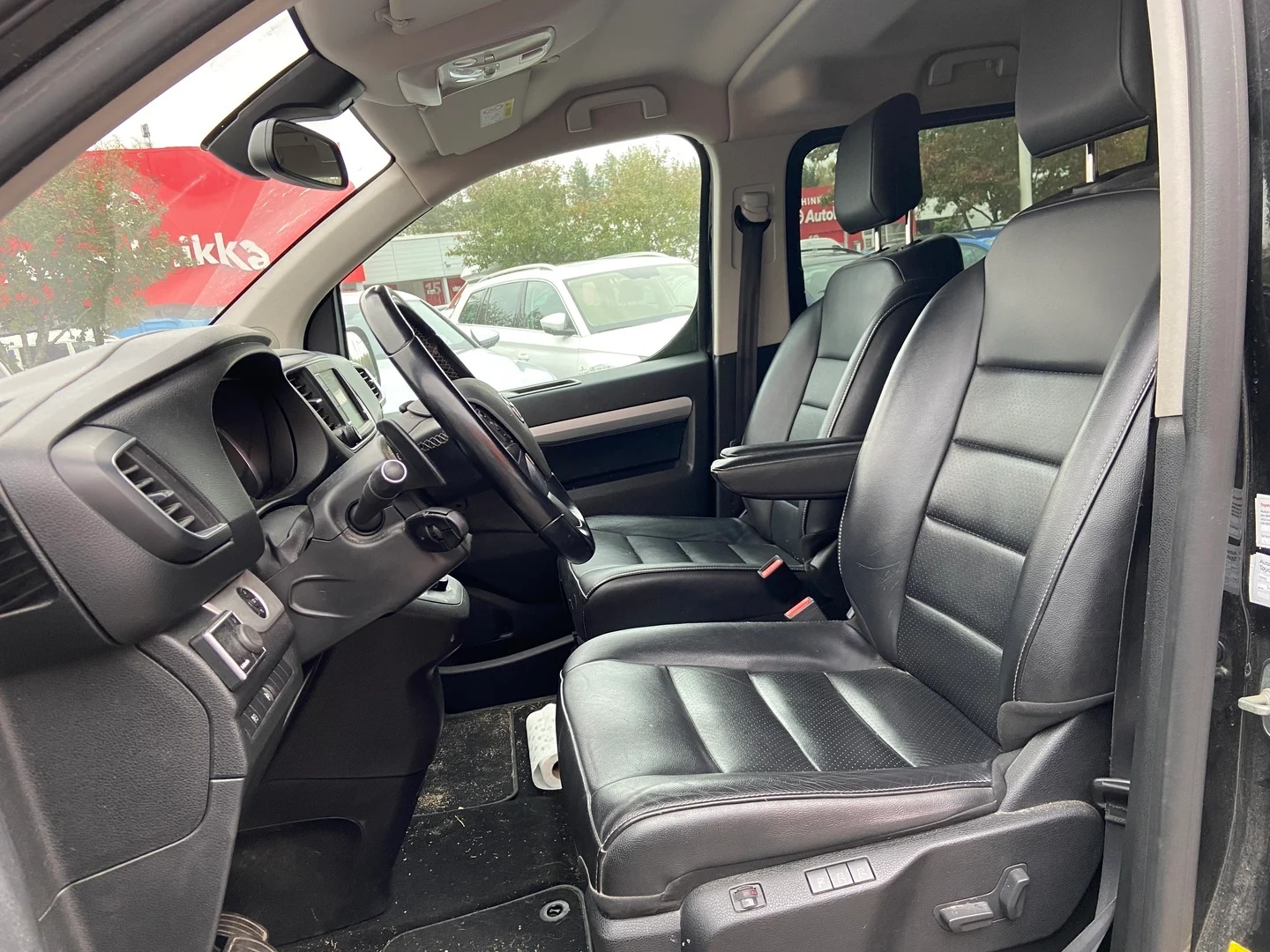 Car Image - 4mPyFrkfvZXD2jeqlDVbF9