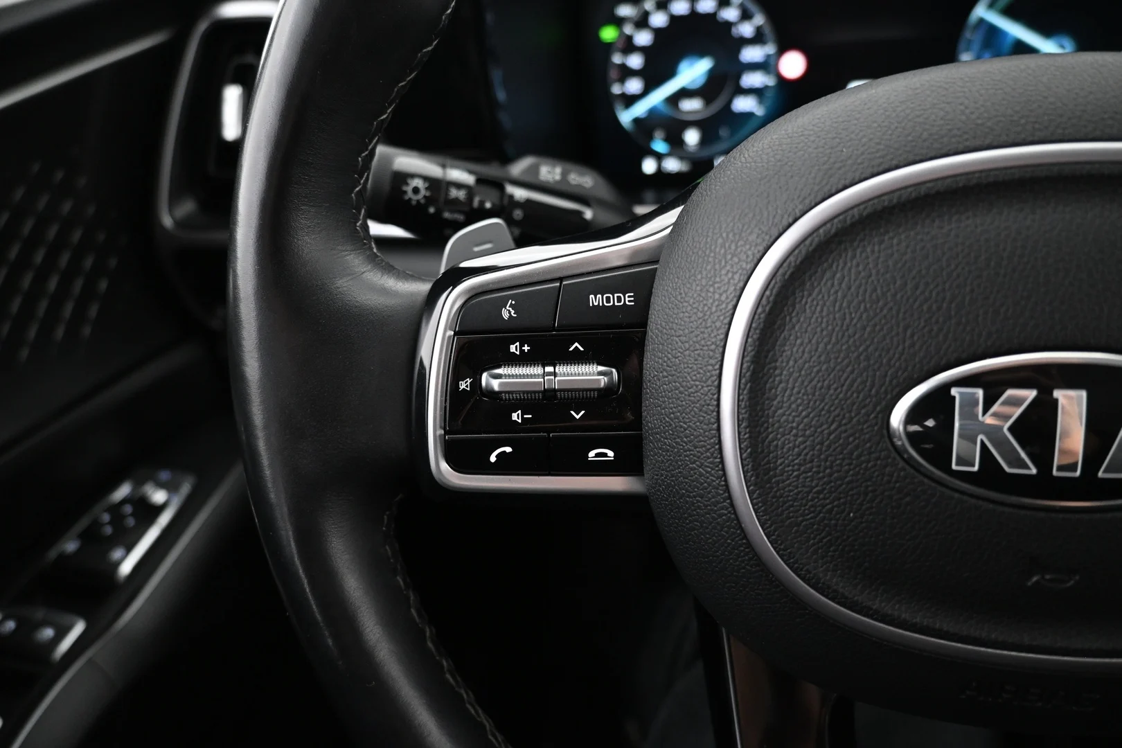 Car Image - KIufpjexzqoJKhO4aEhgW